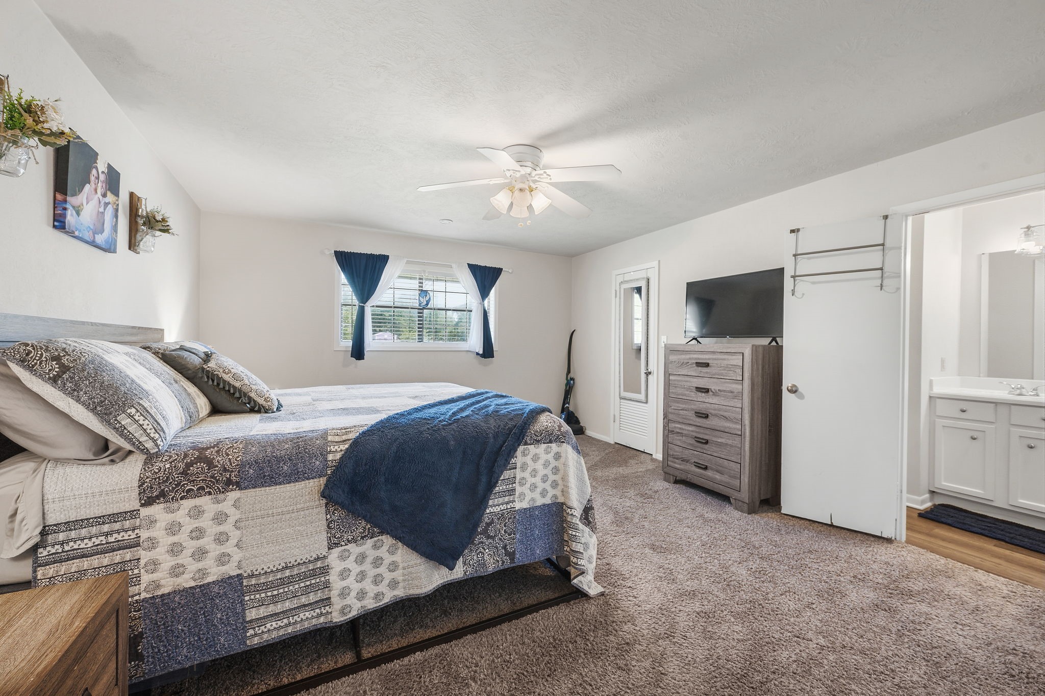 601 Rogers Street Property Photo 9