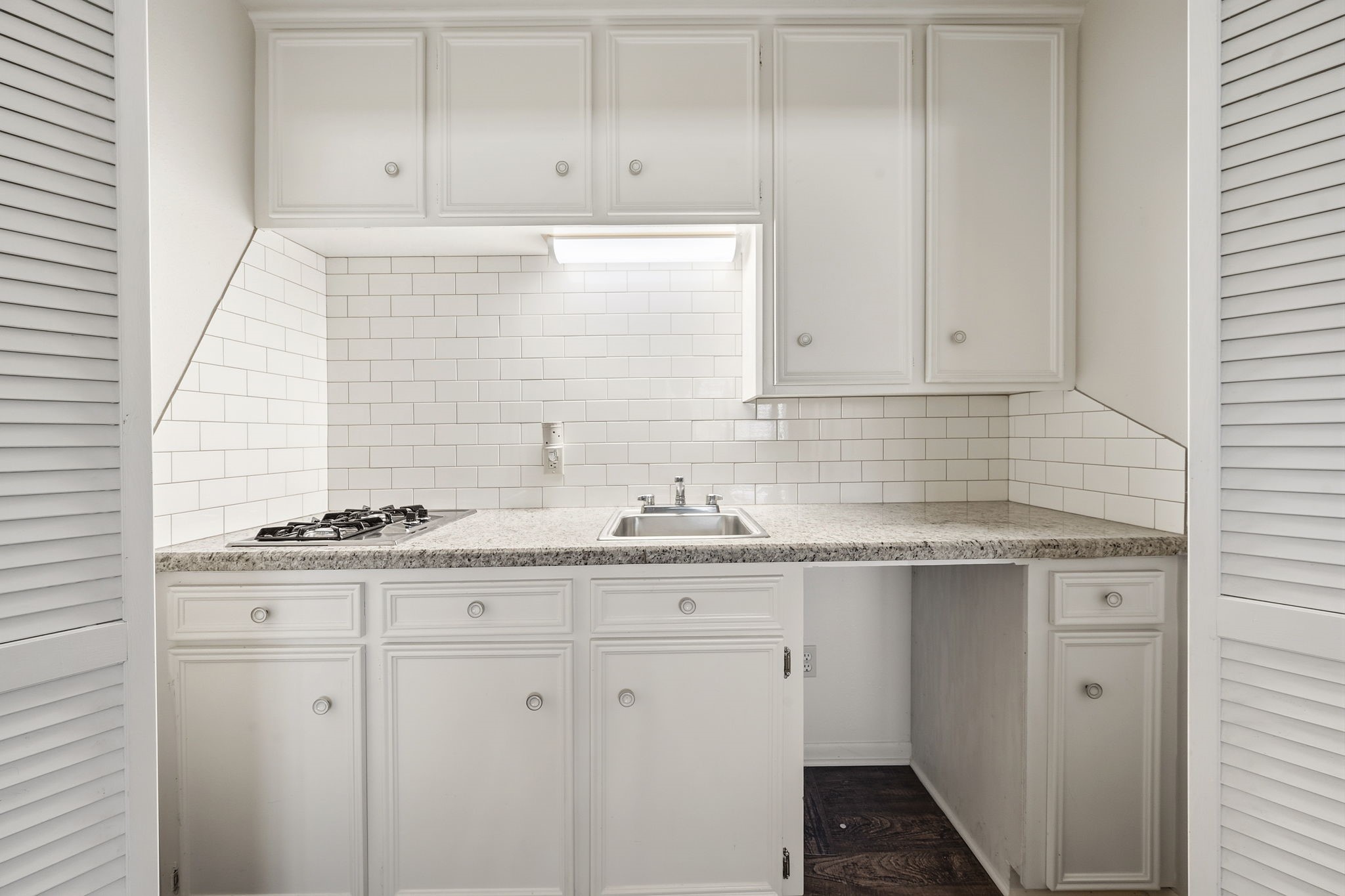 601 Rogers Street Property Photo 13