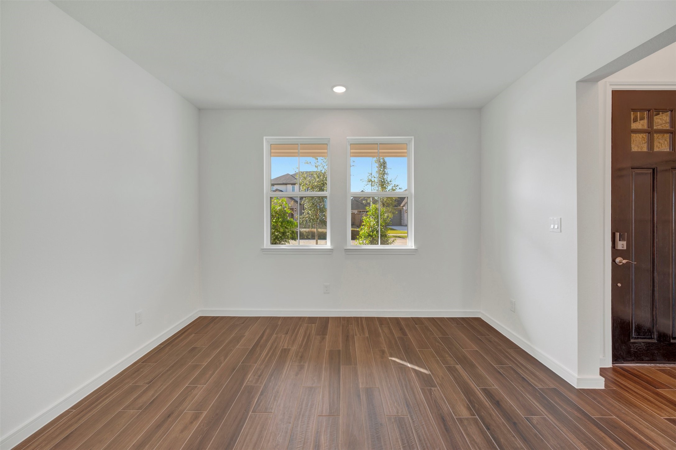 3304 Wickfield Pass Lane Property Photo 4