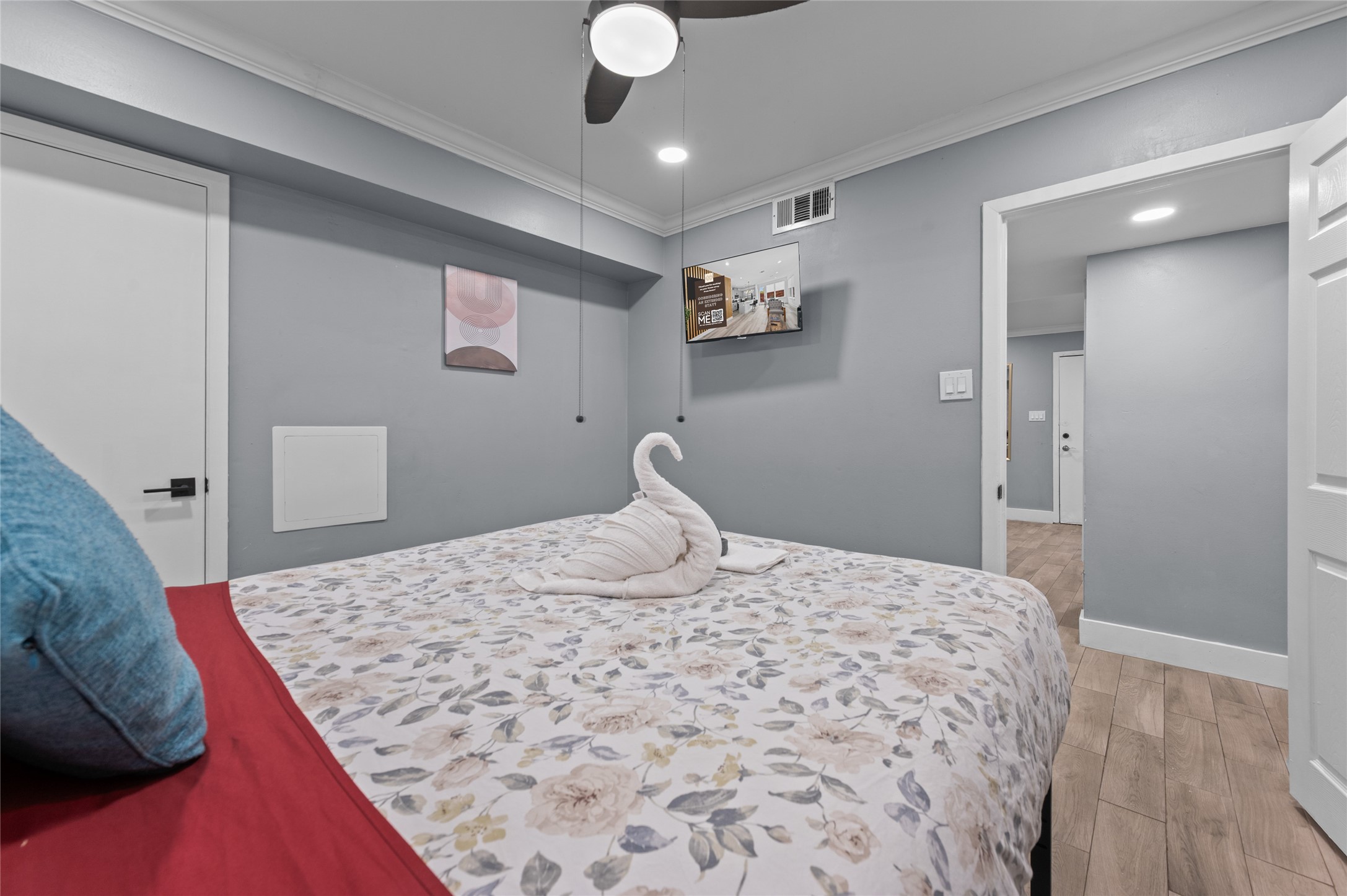 3611 Graustark Street 17 Property Photo 10