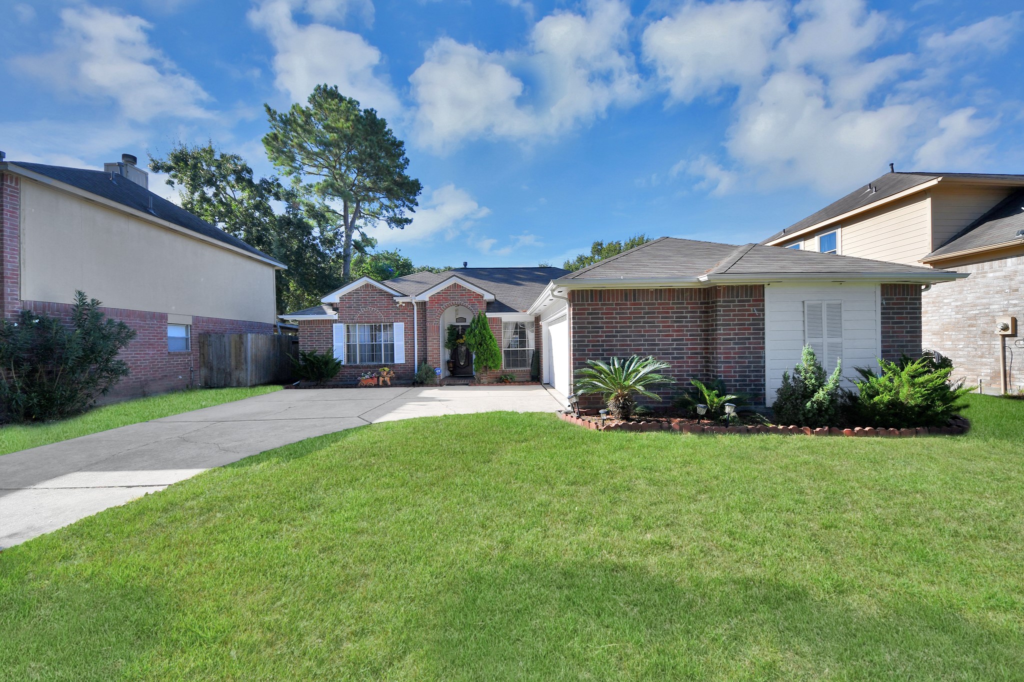 16131 Cypress Valley Drive Property Photo 6