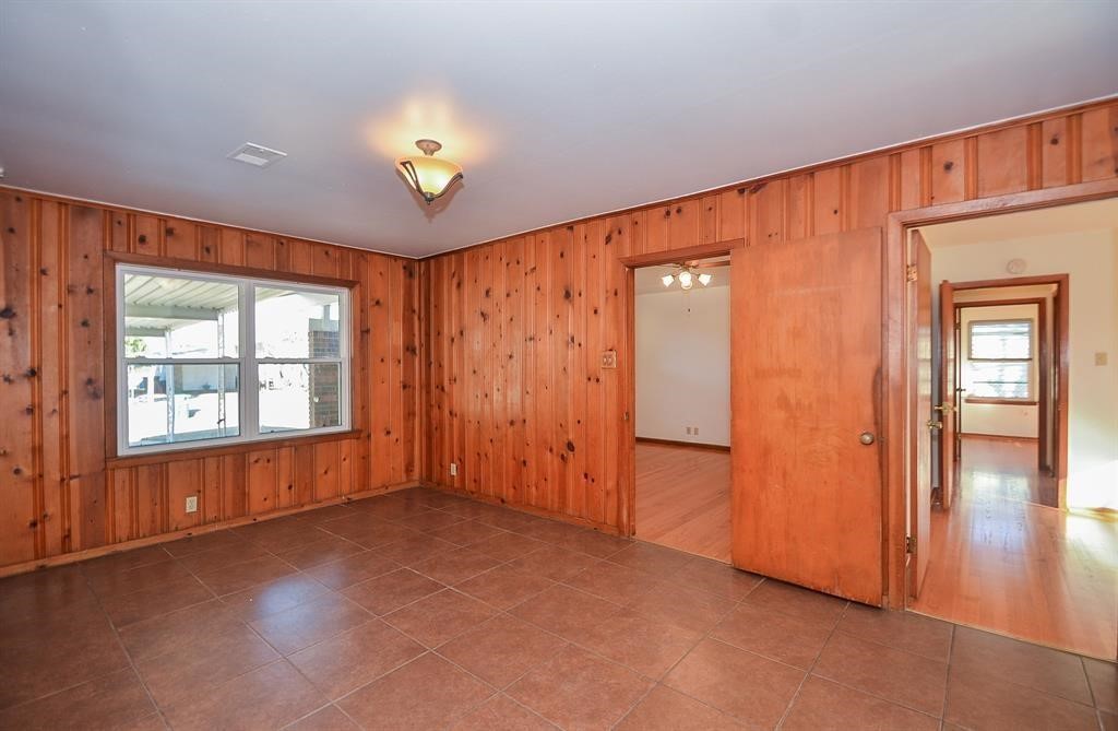6923 Cole Creek Drive Property Photo 7