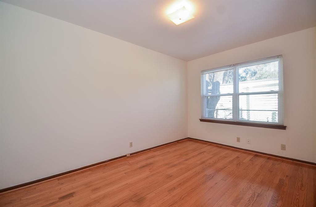 6923 Cole Creek Drive Property Photo 11