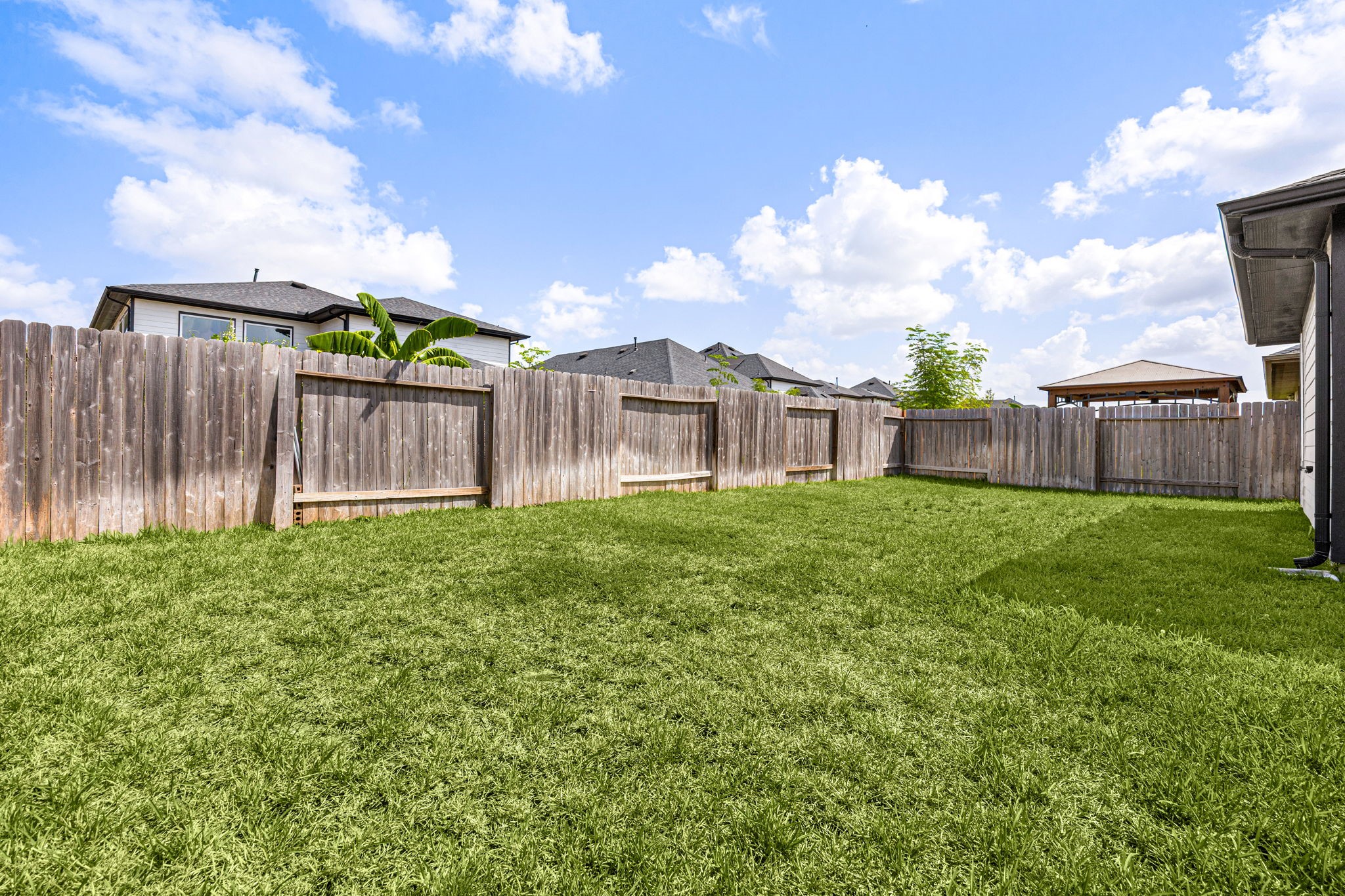 28450 Hazel Trail Property Photo 40