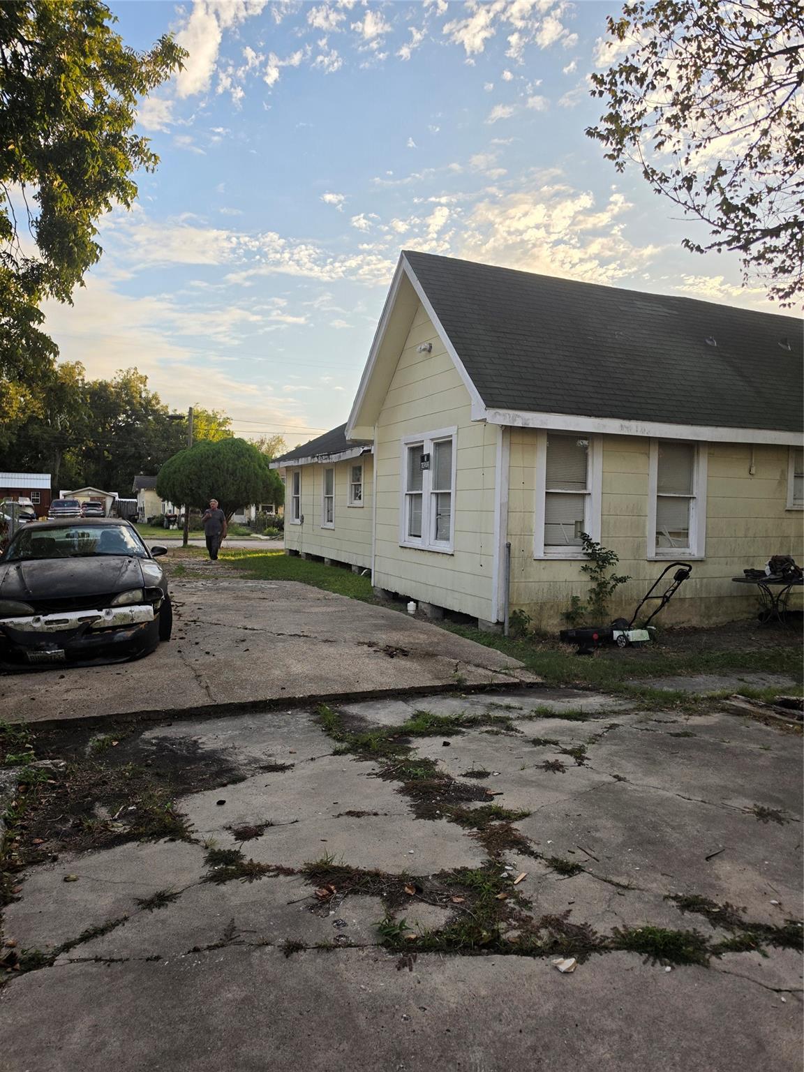 108 W Humble Street, Baytown Tx 77520 Property Photo 17