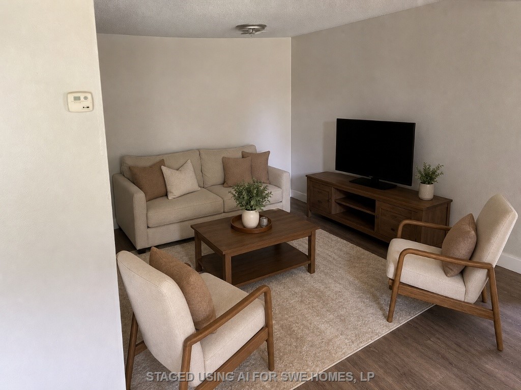 1408 Austin Street Property Photo 5