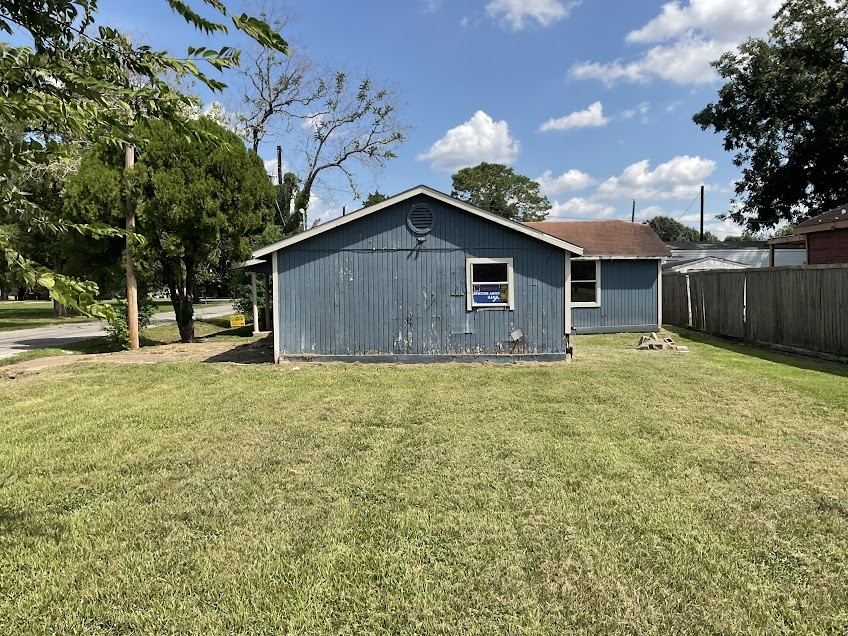 1408 Austin Street Property Photo 12