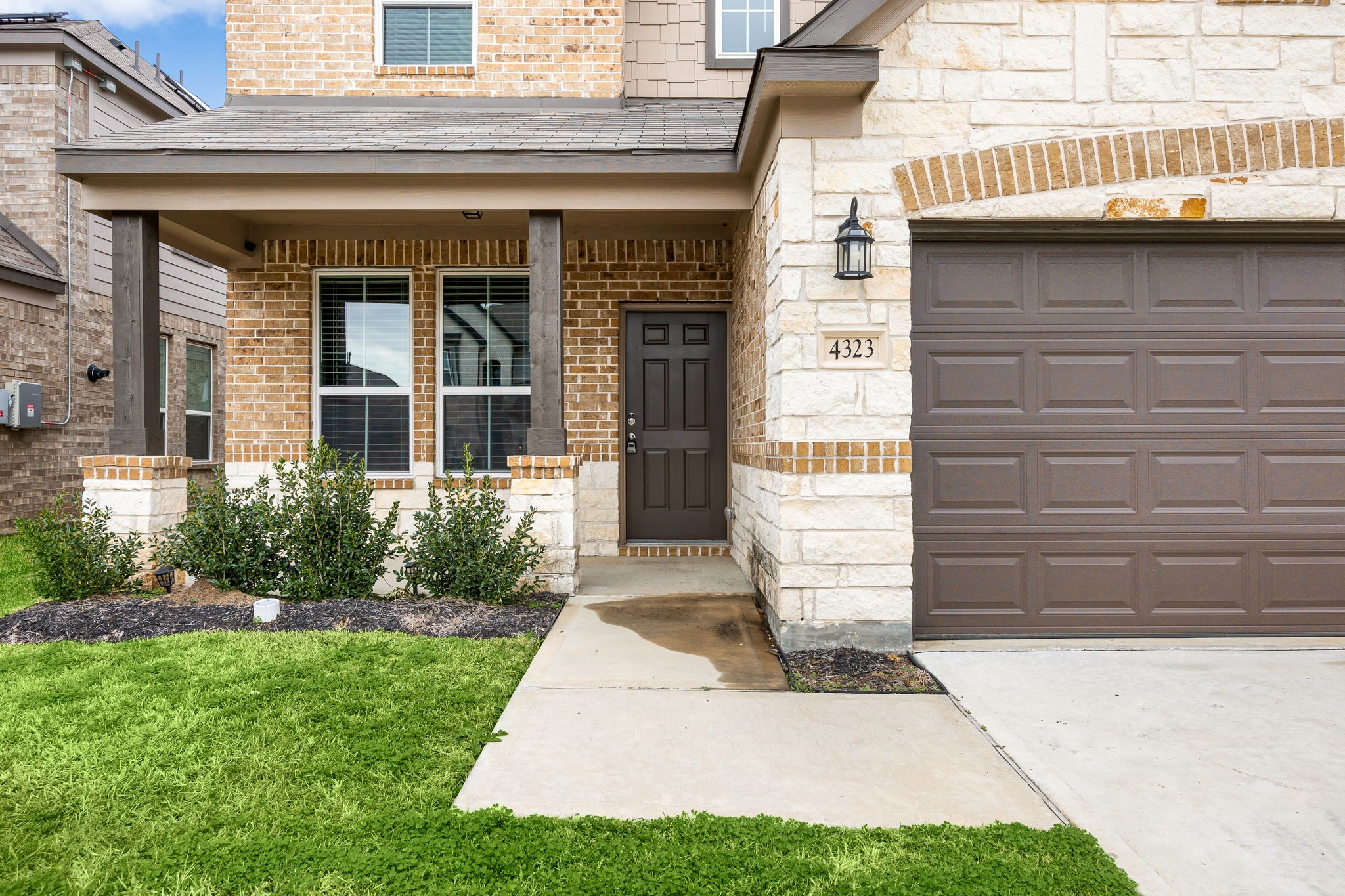 4323 Wyanngate Drive Property Photo 4