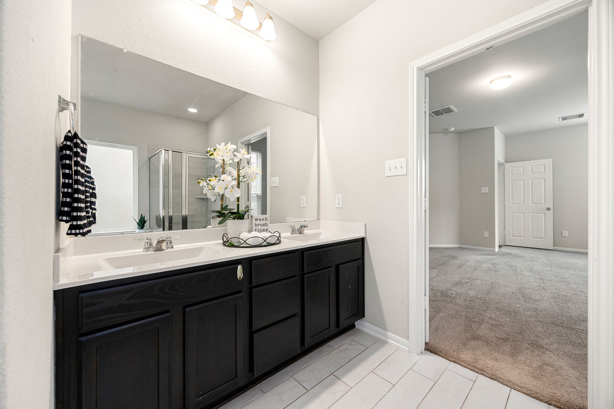 4323 Wyanngate Drive Property Photo 18
