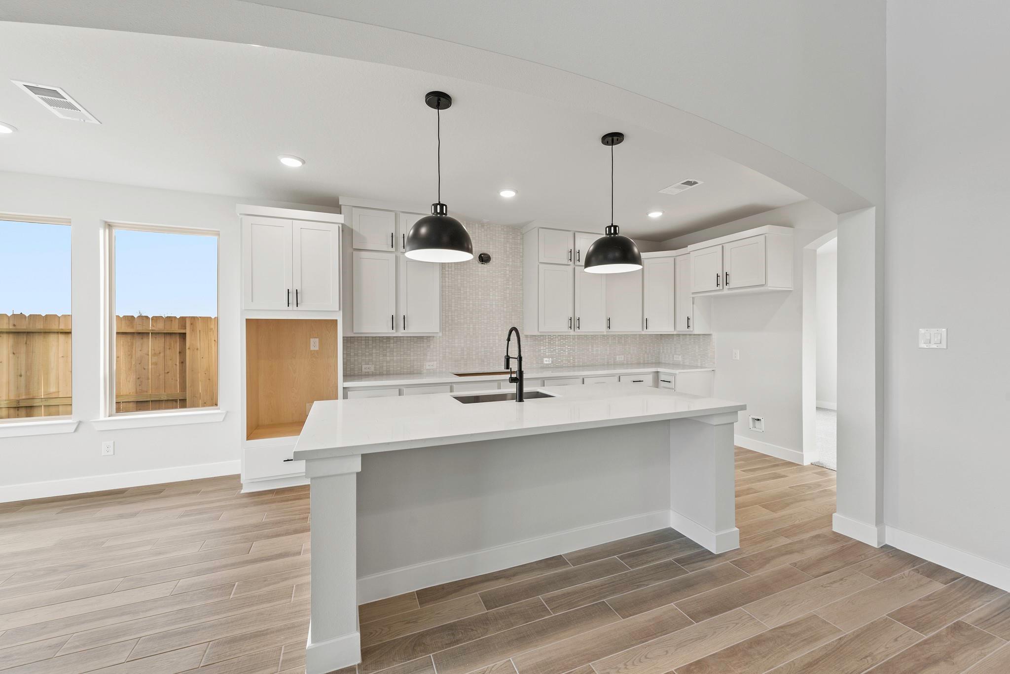 2455 Moonlit Meadows Drive Property Photo 8