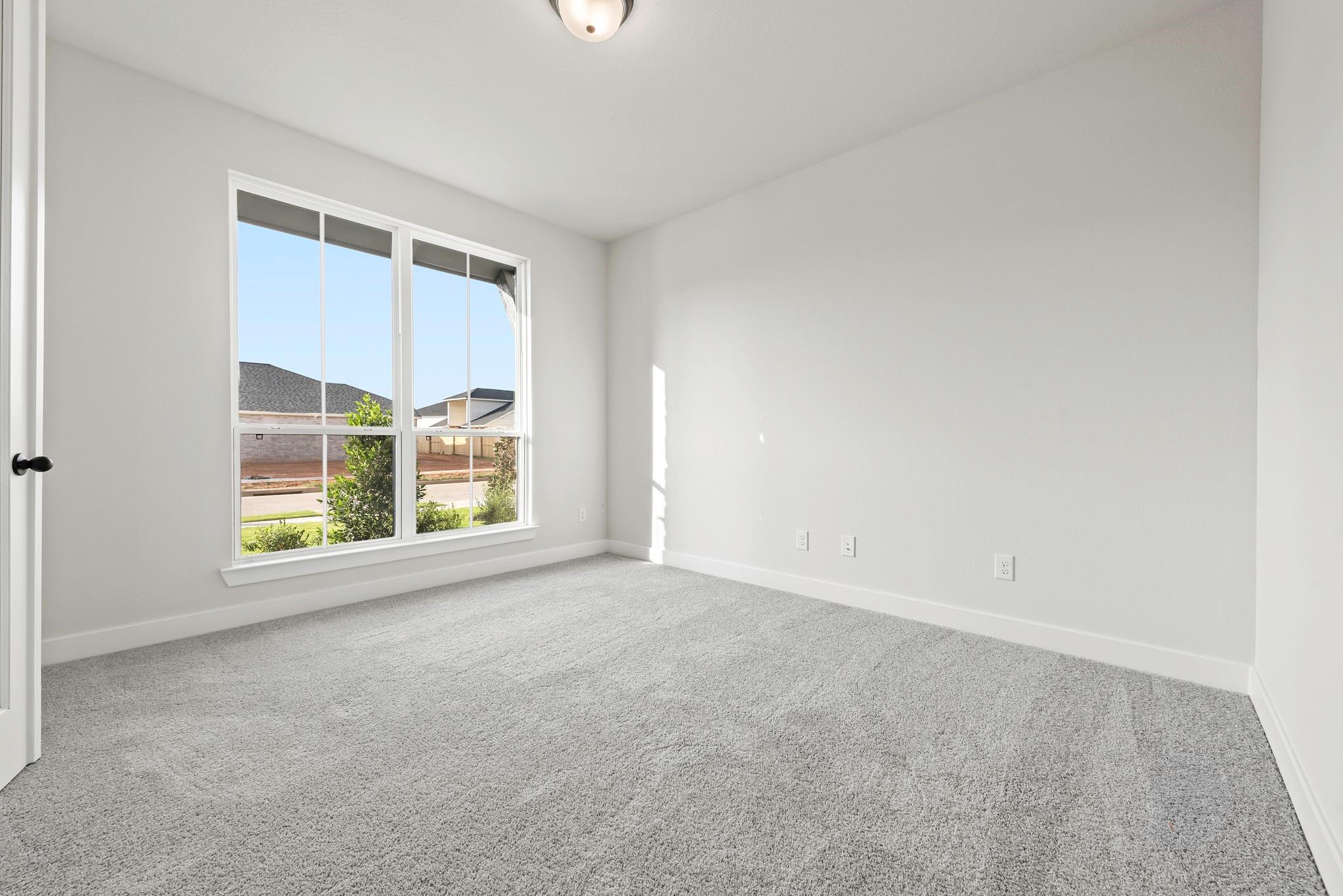 2455 Moonlit Meadows Drive Property Photo 18