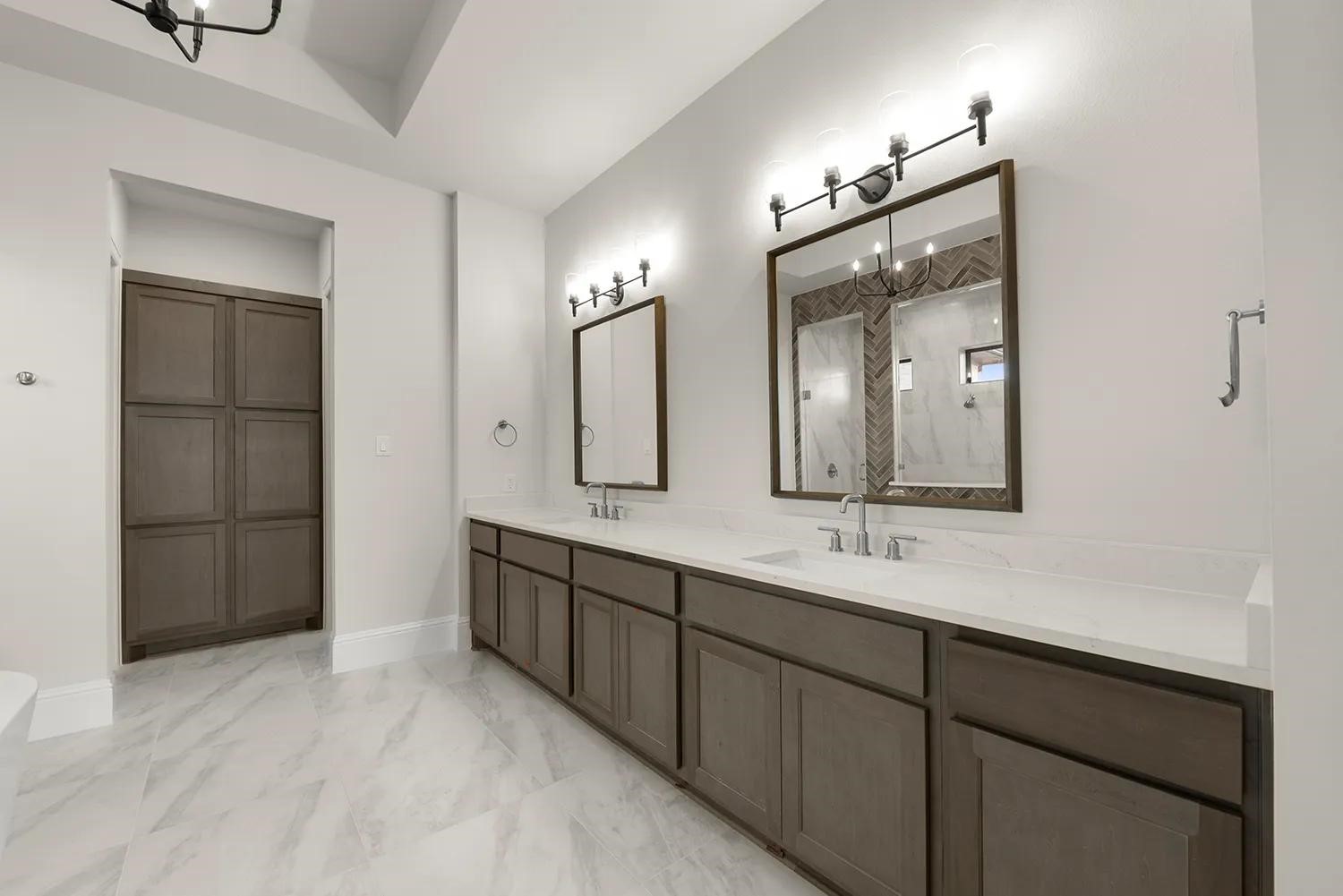 9334 Churchill Gardens Court Property Photo 16