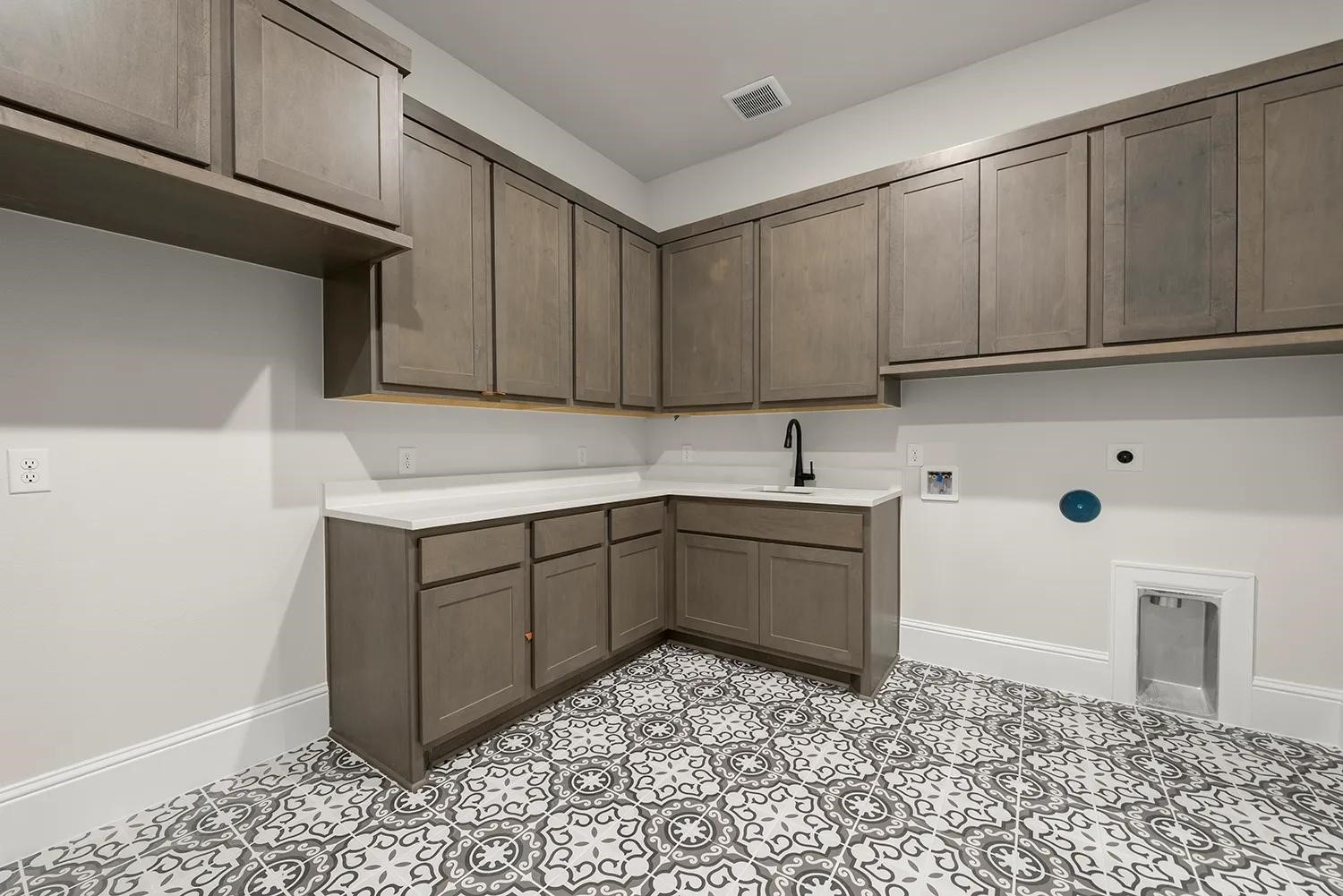 9334 Churchill Gardens Court Property Photo 25