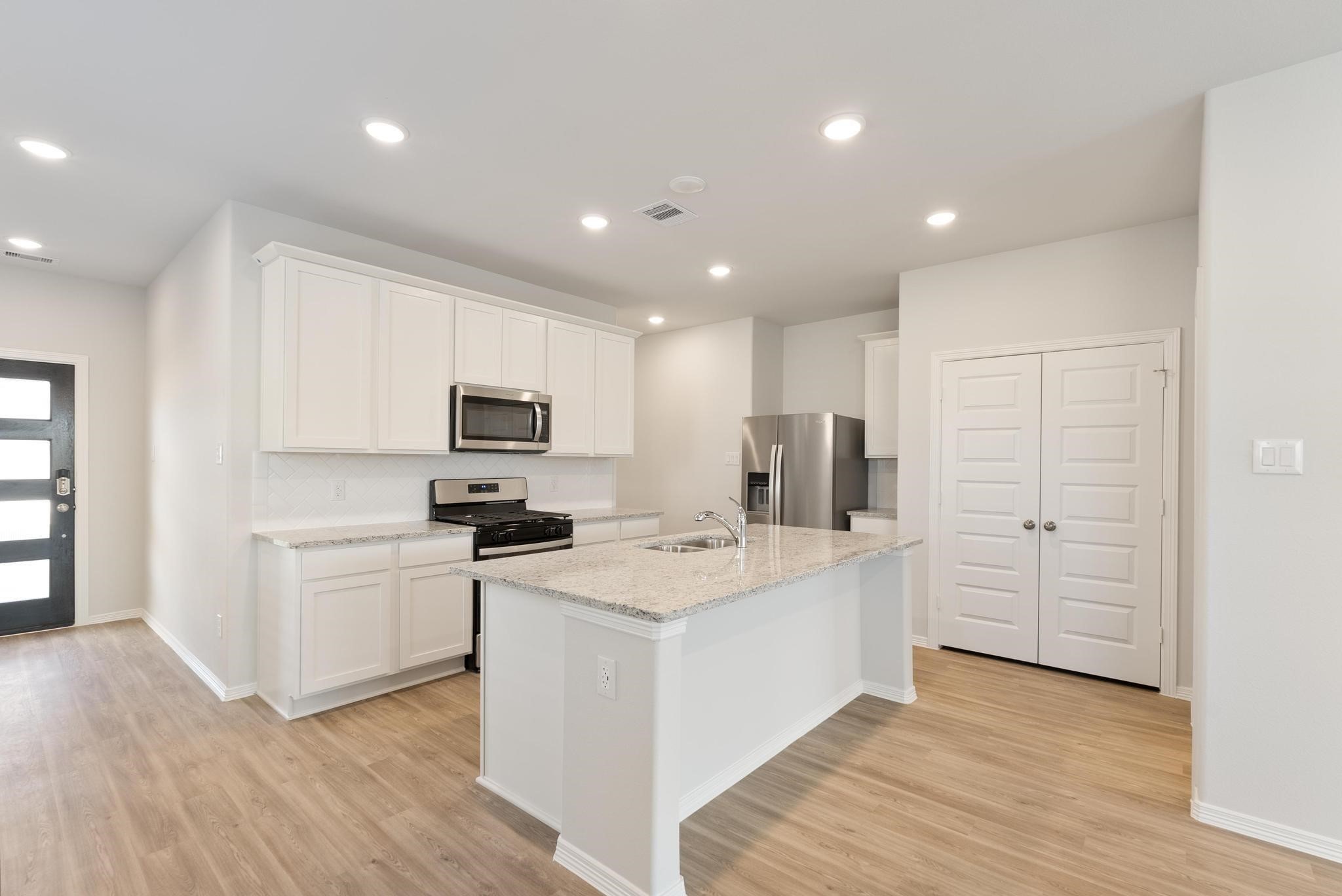 5827 Fresh View Court Property Photo 10