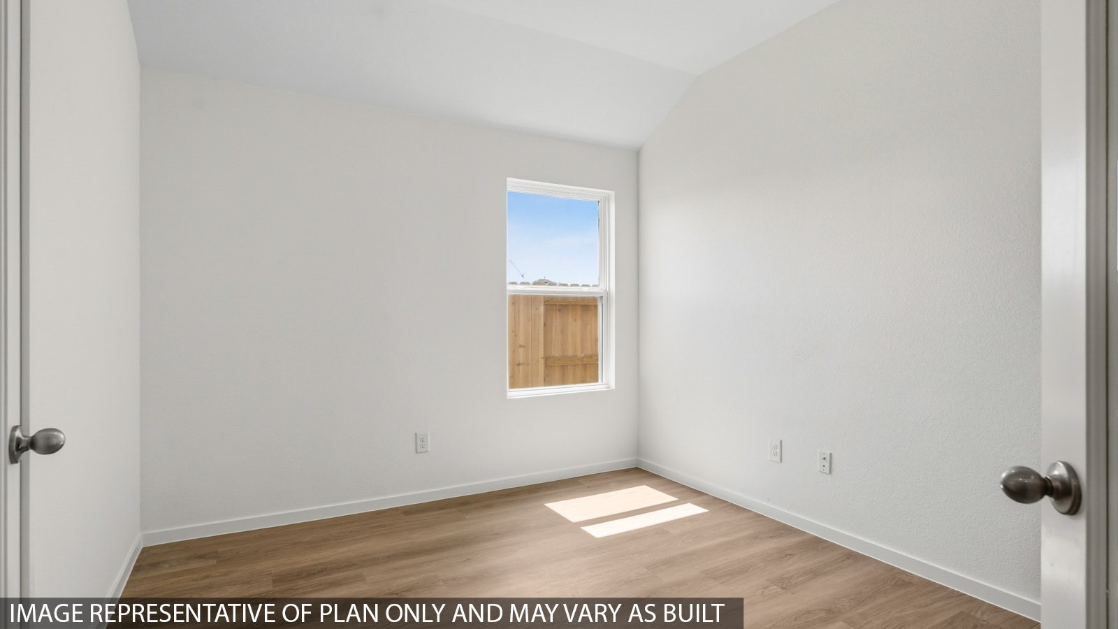 3076 Nori Shores Drive Property Photo 12