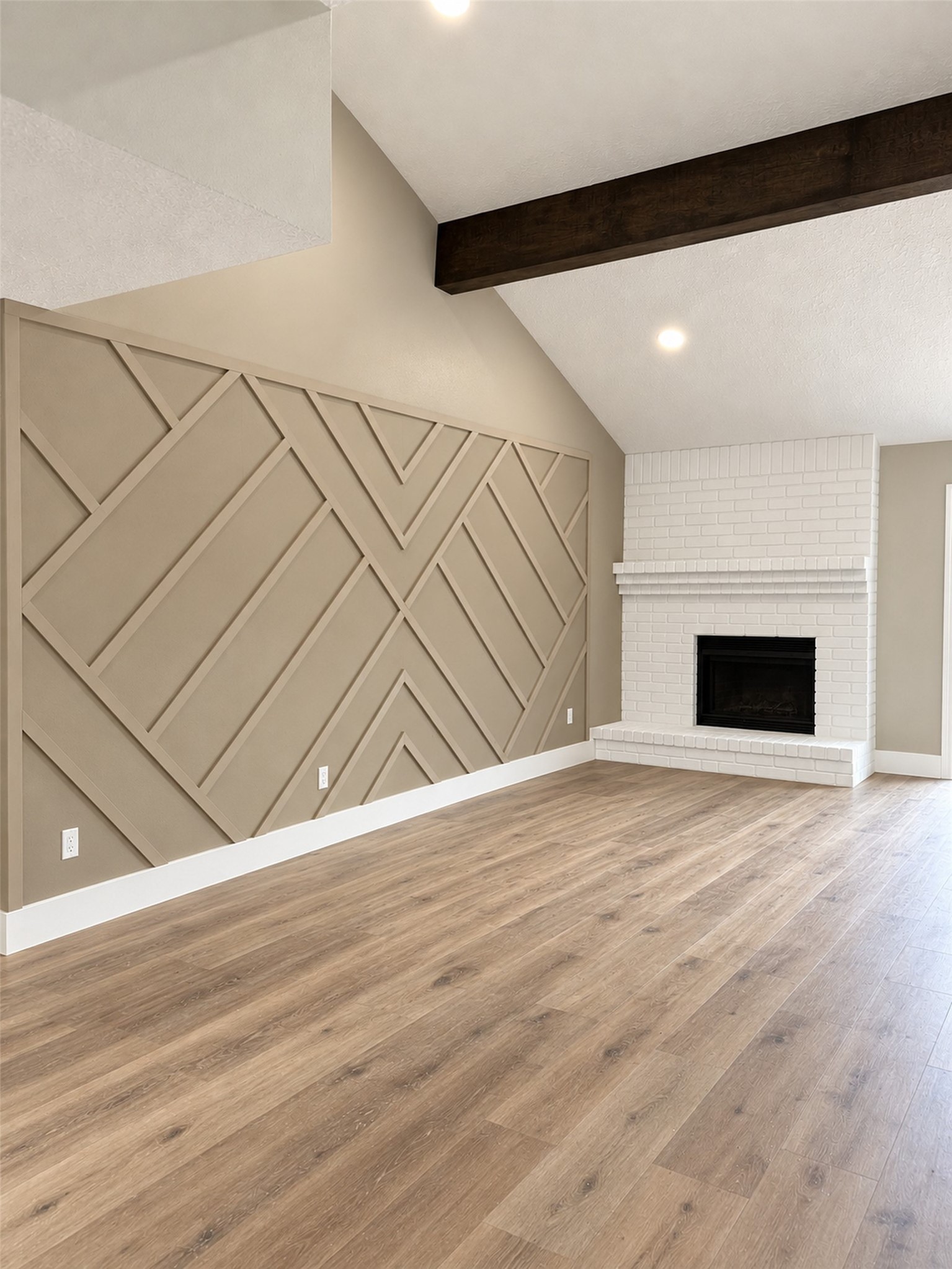 6210 Clayridge Drive Property Photo 11