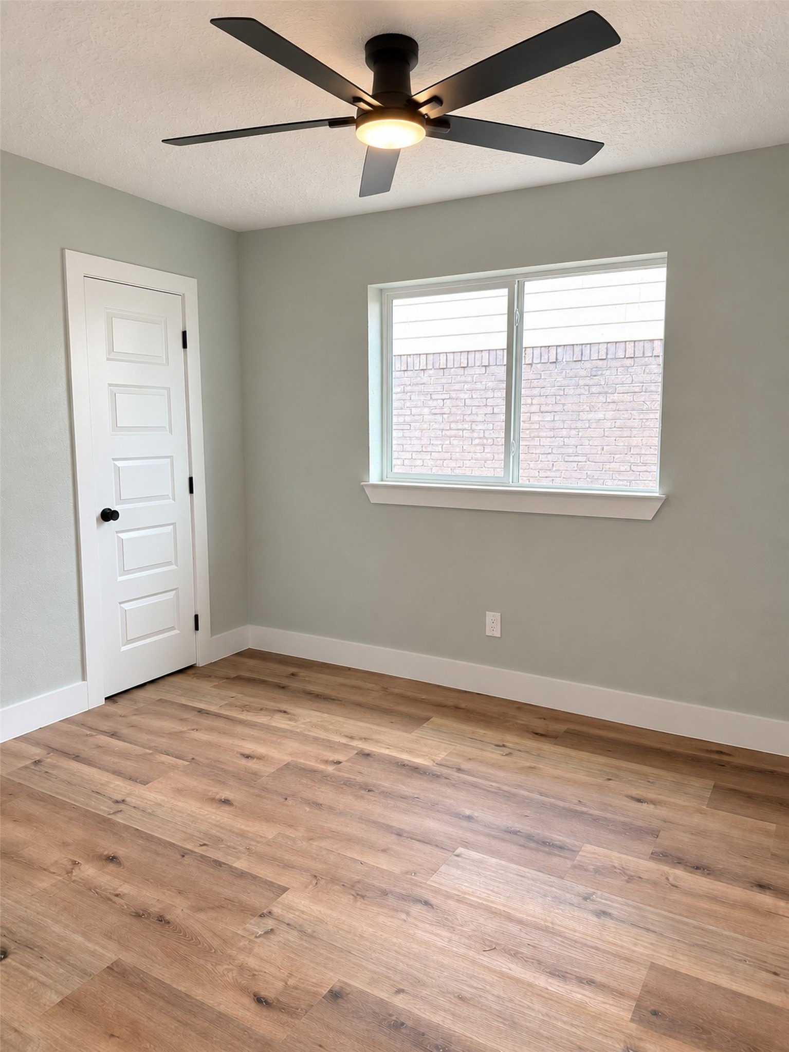 6210 Clayridge Drive Property Photo 18