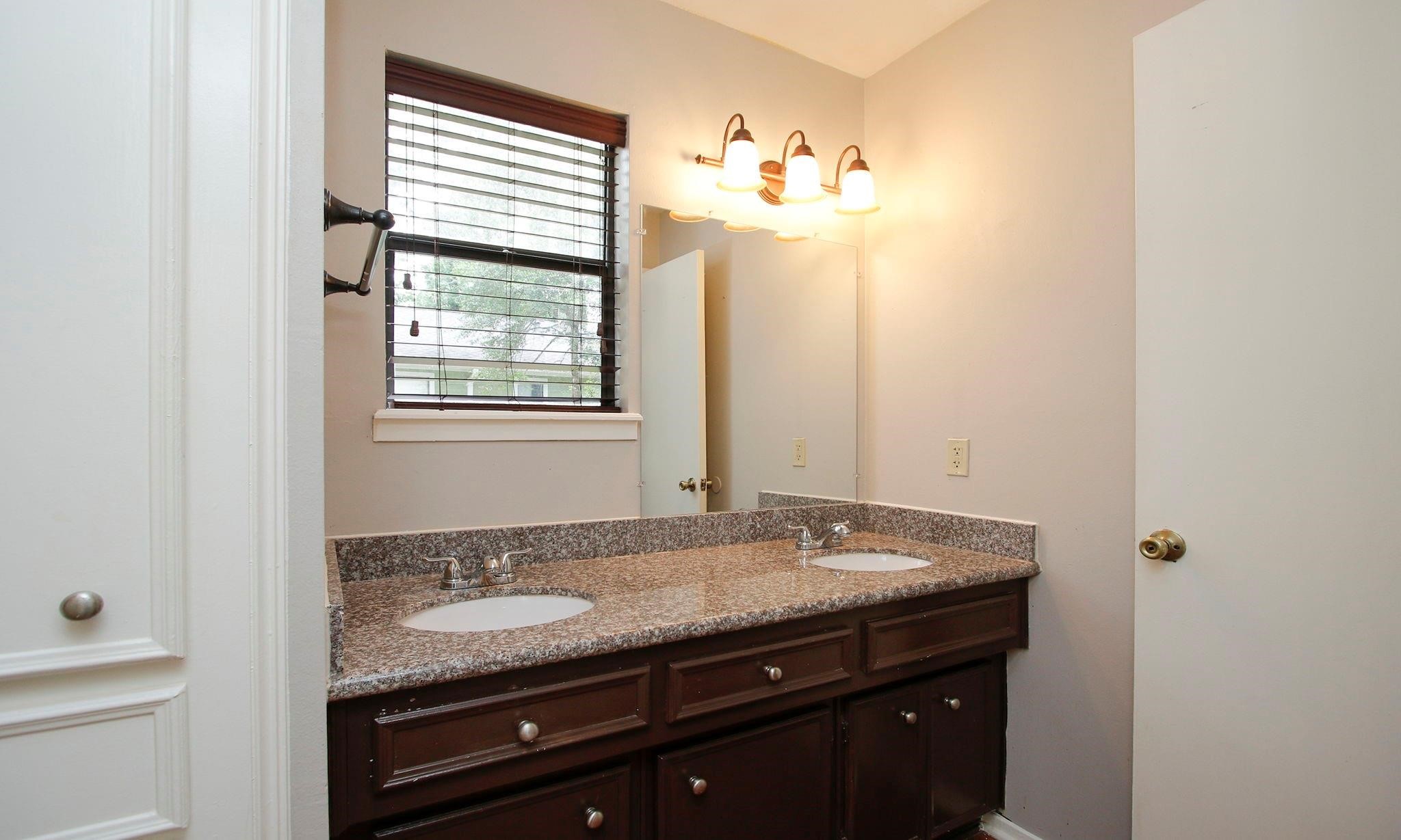1 Greeningdon Street Property Photo 10