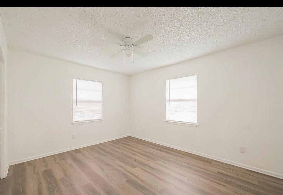 8430 Roundrock Drive 1 Property Photo 12