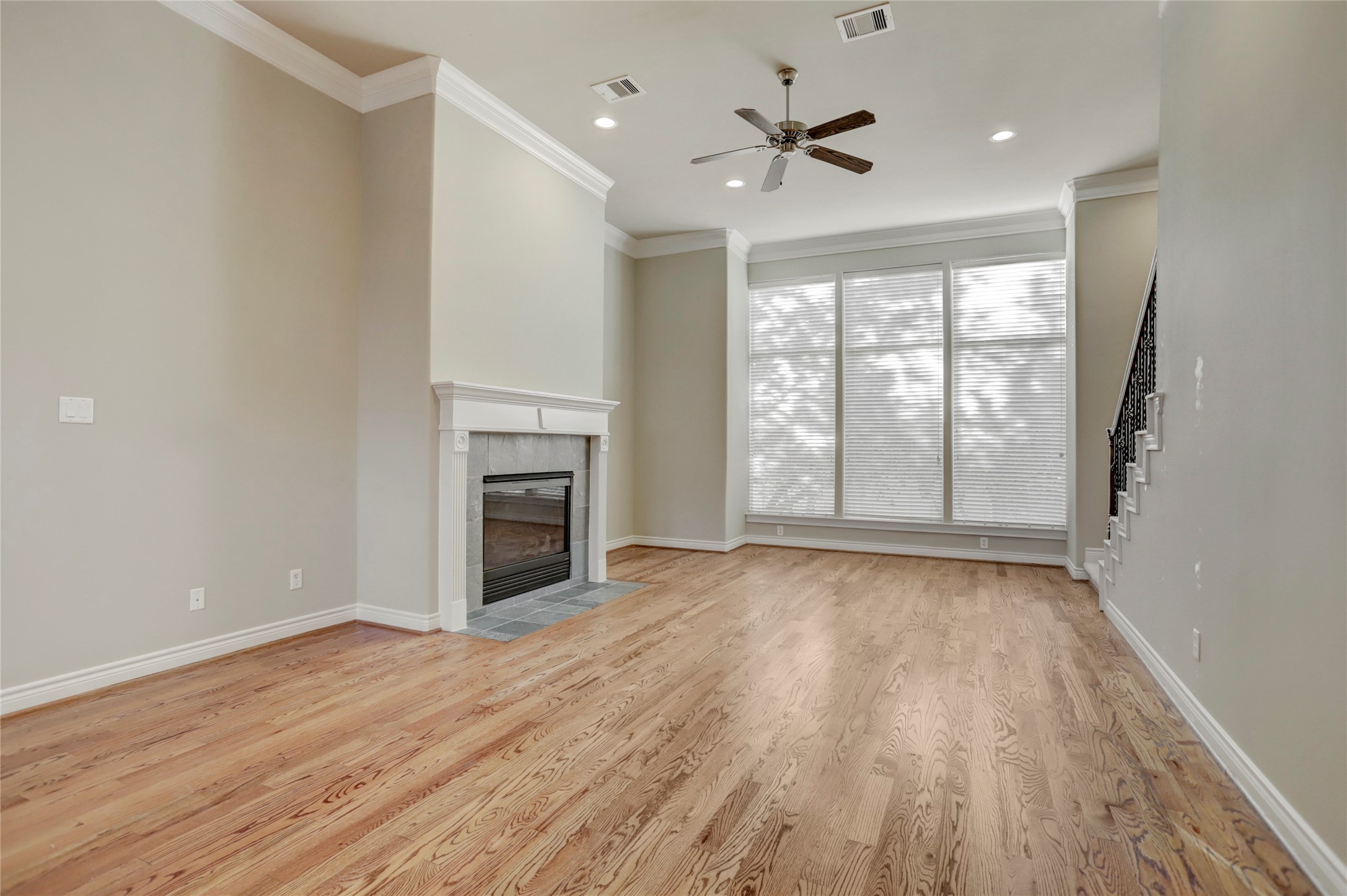 9133 Creekstone Lake Drive Property Photo 6