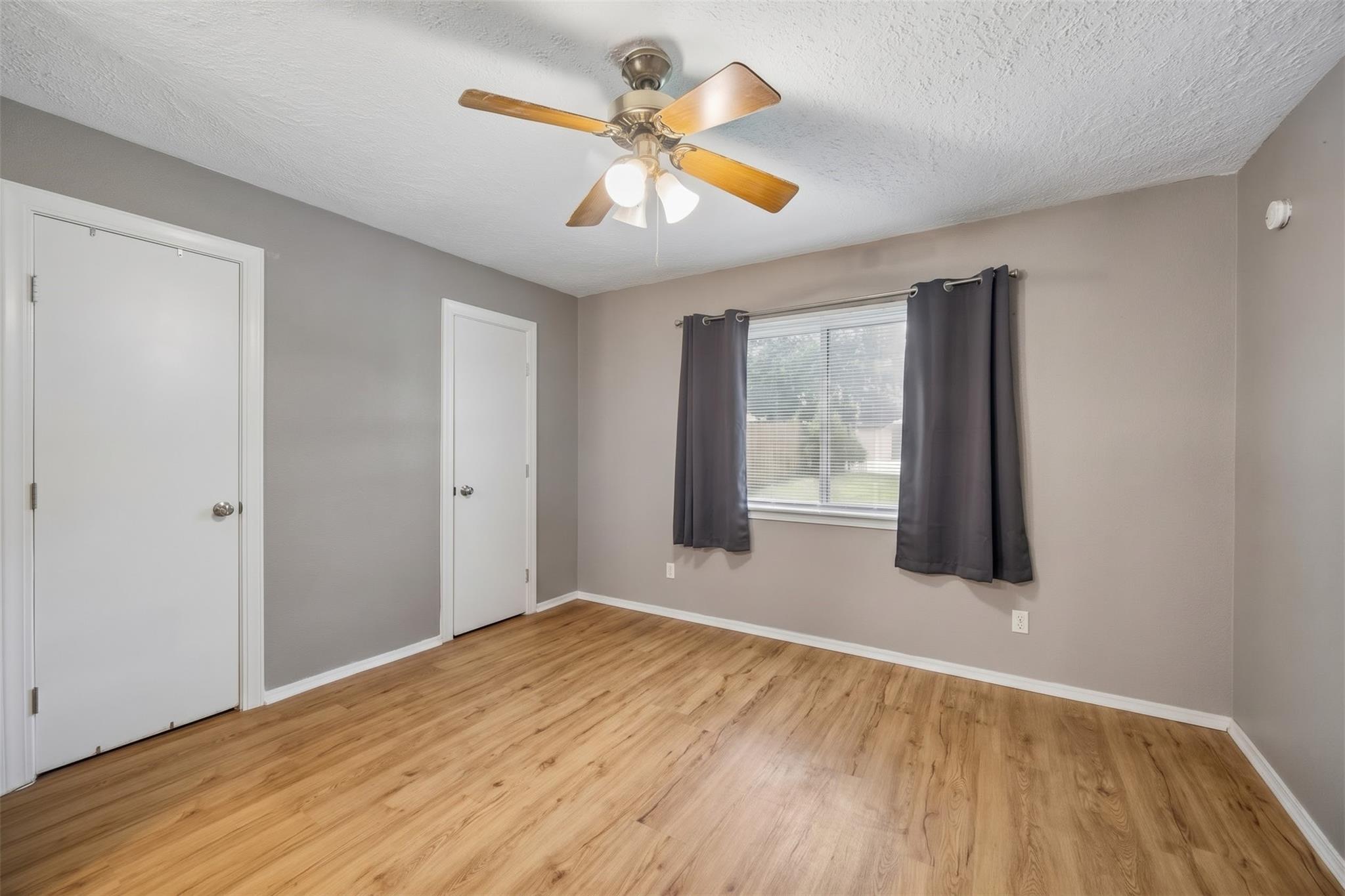 21015 Waymare Lane Property Photo 10
