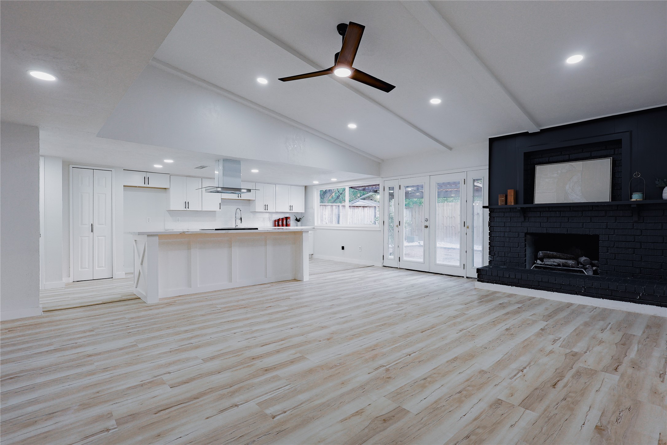 7310 Corta Calle Drive Property Photo