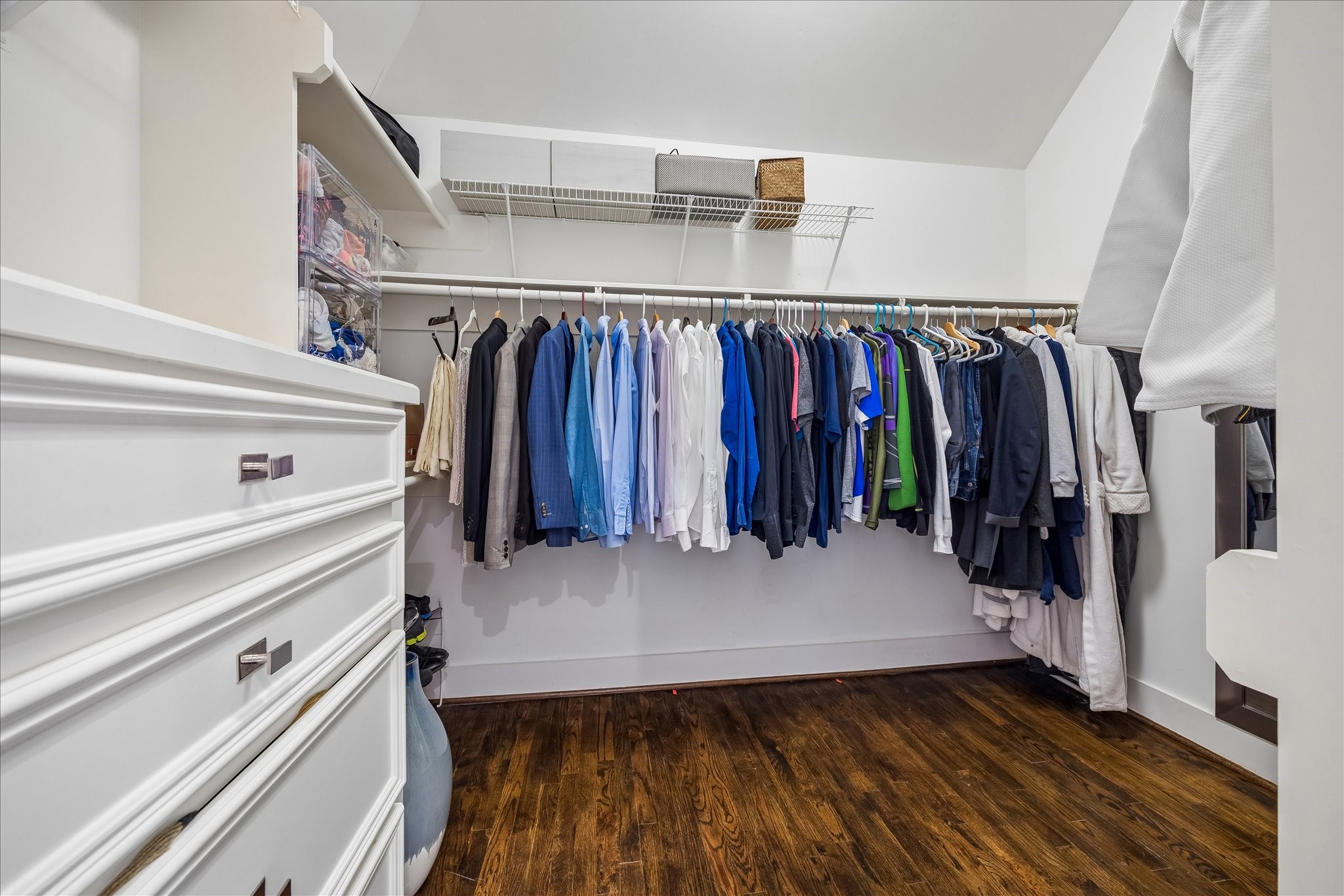 2402 Mcclendon Street Property Photo 32