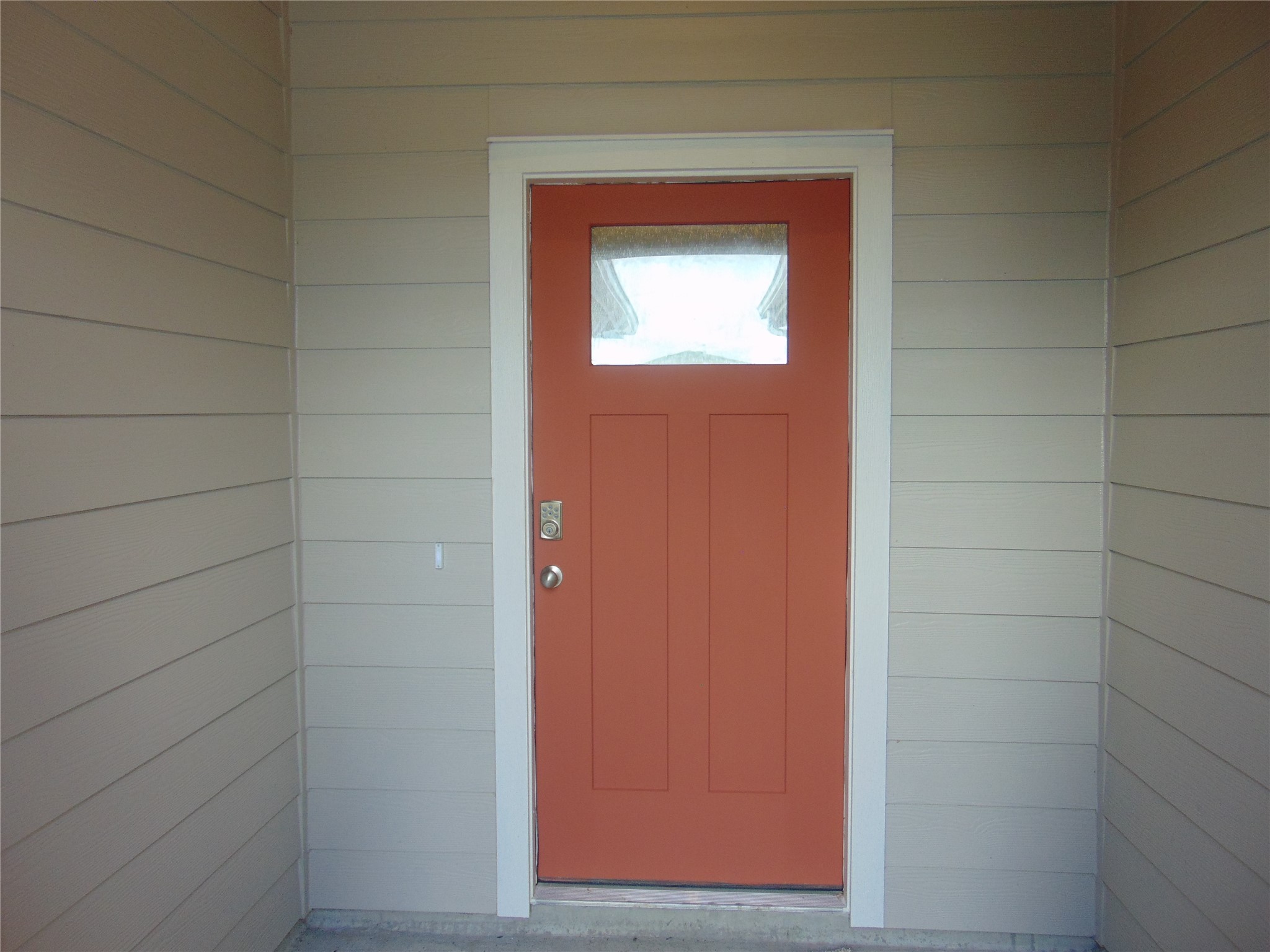 6918 Morales Way Property Photo 5
