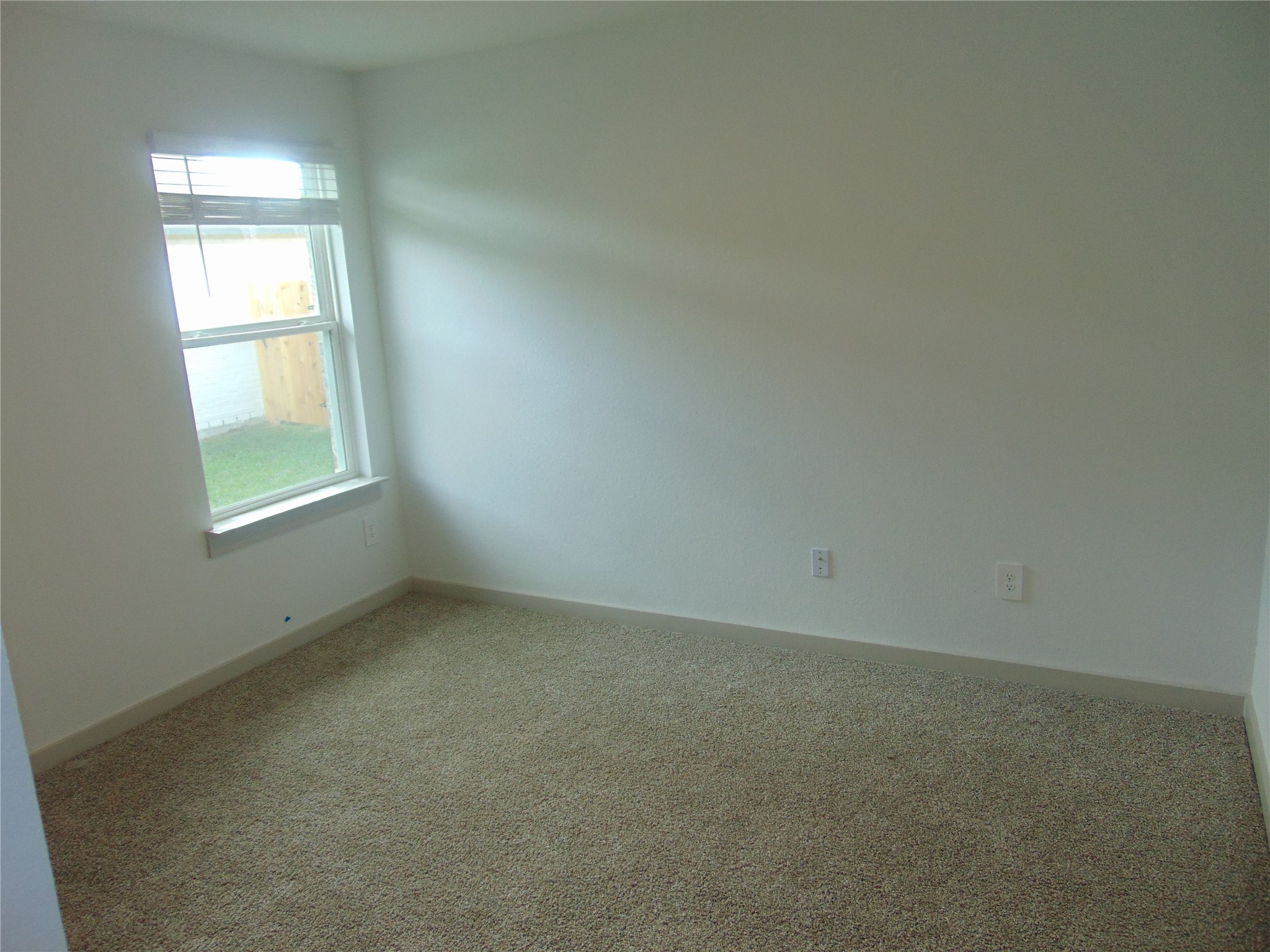 6918 Morales Way Property Photo 14