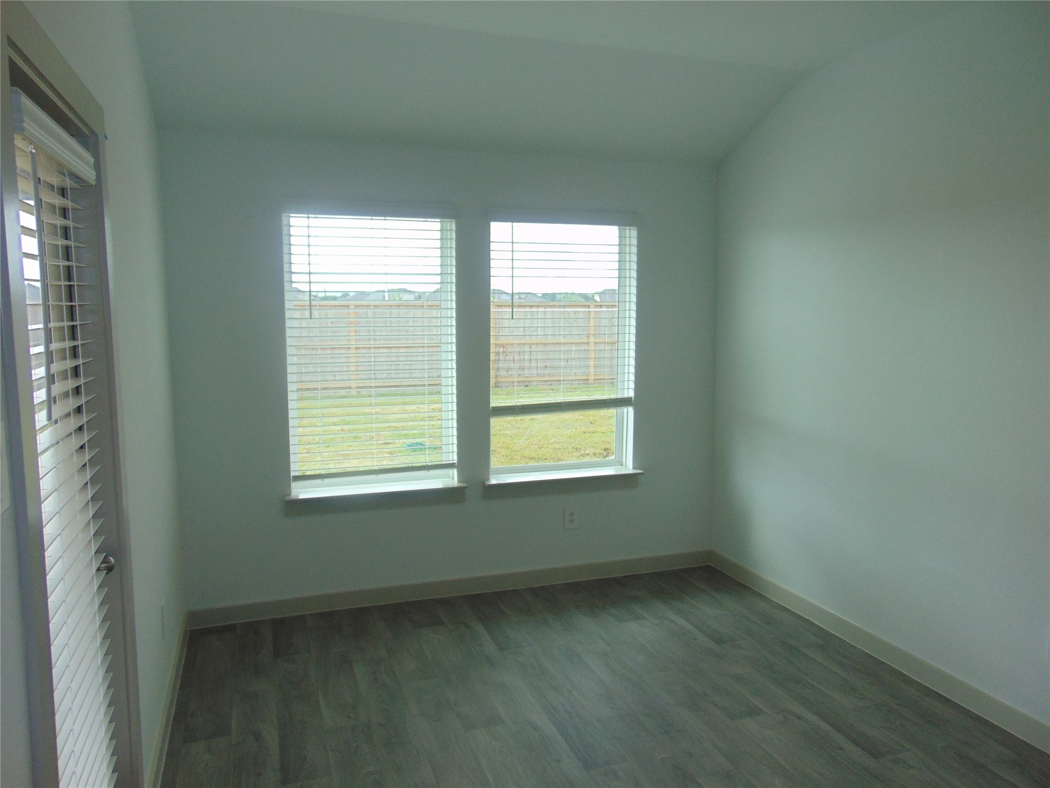6918 Morales Way Property Photo 18