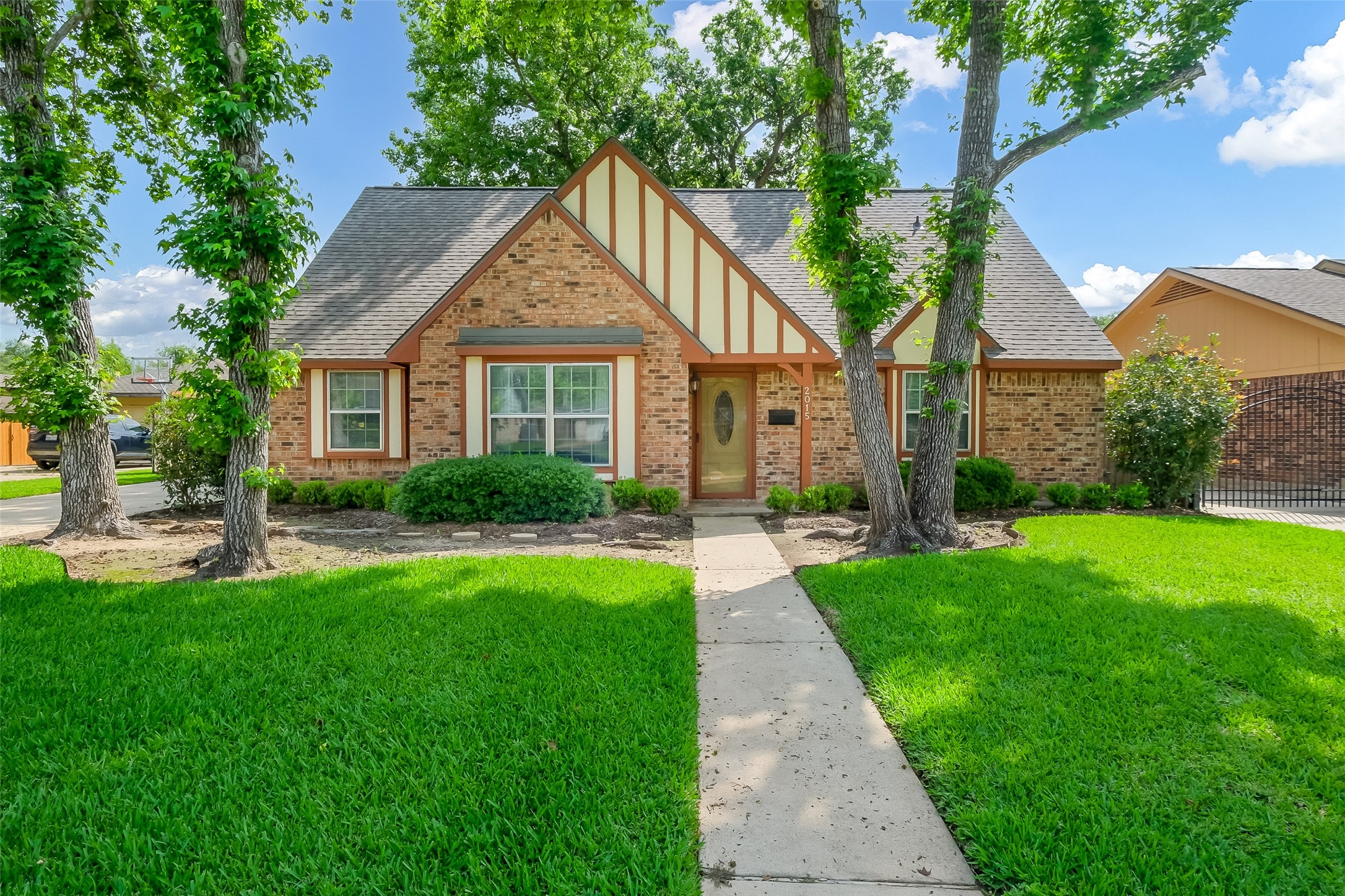 2015 Tanglelane Street Property Photo 1