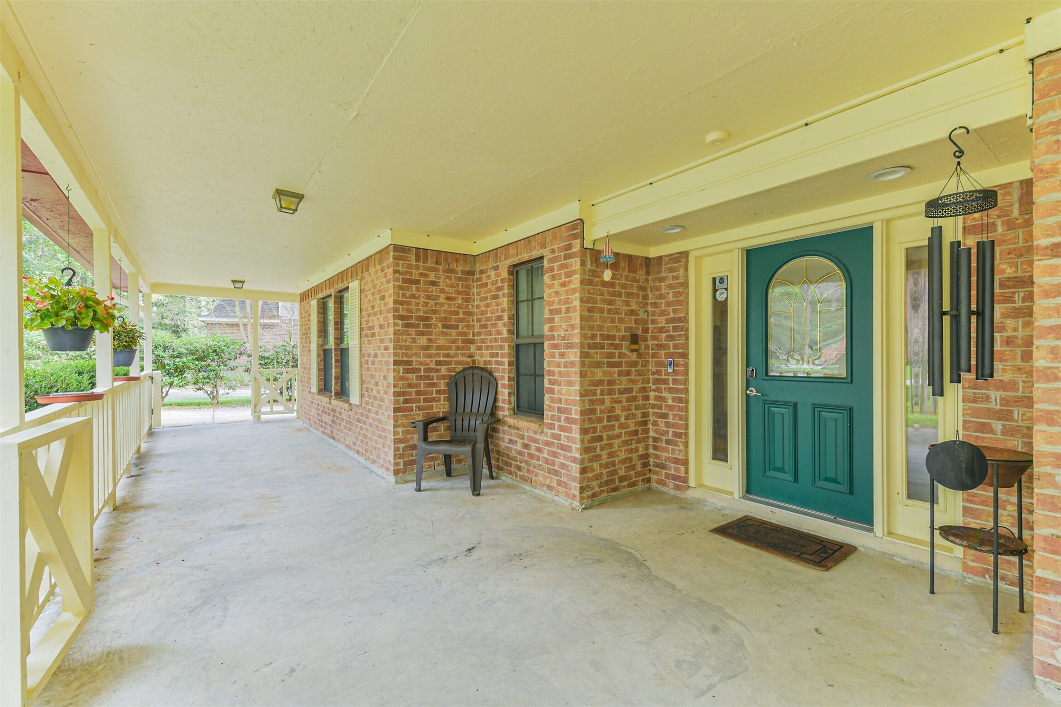 6 Amara Court Property Photo 5