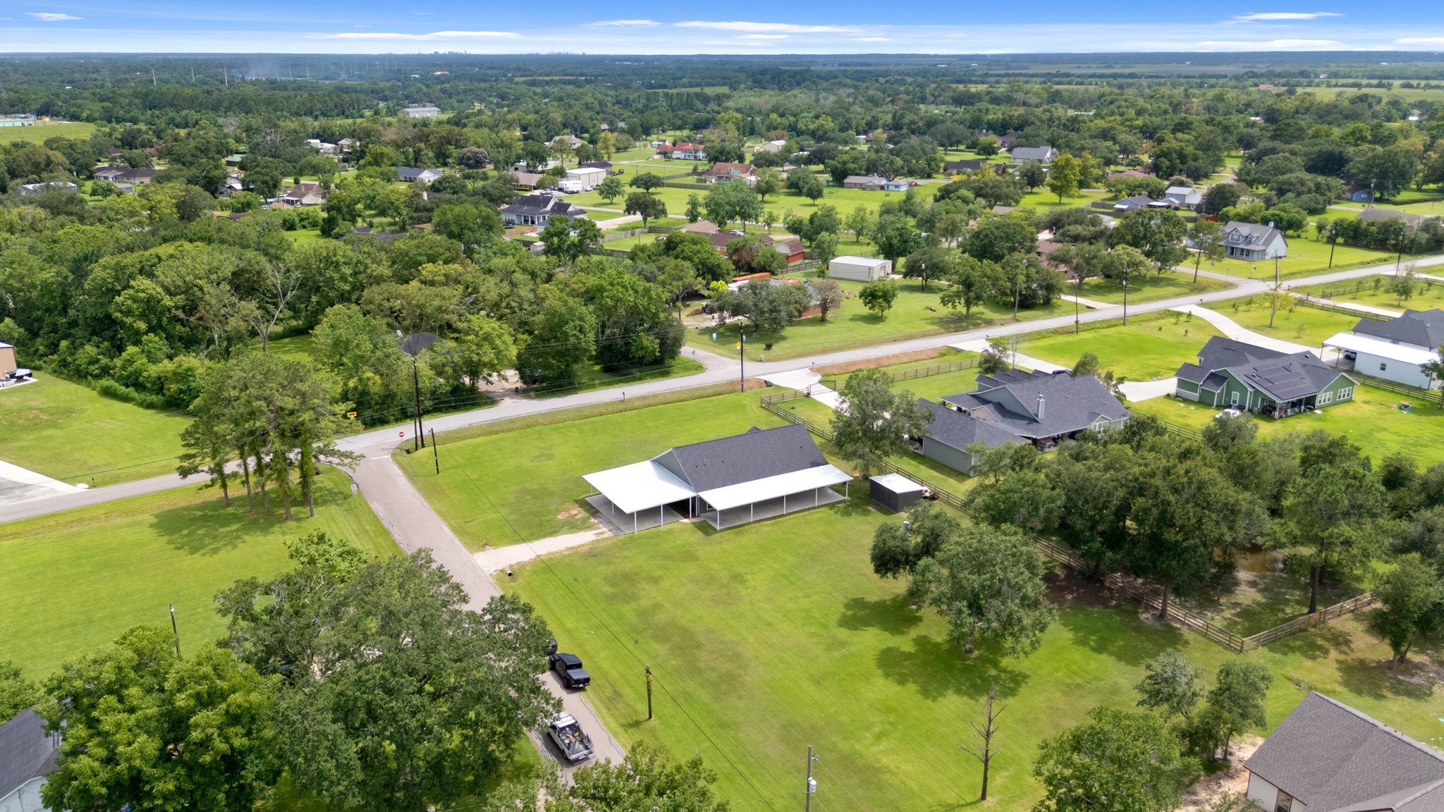 2518 County Road 160 Property Photo 1