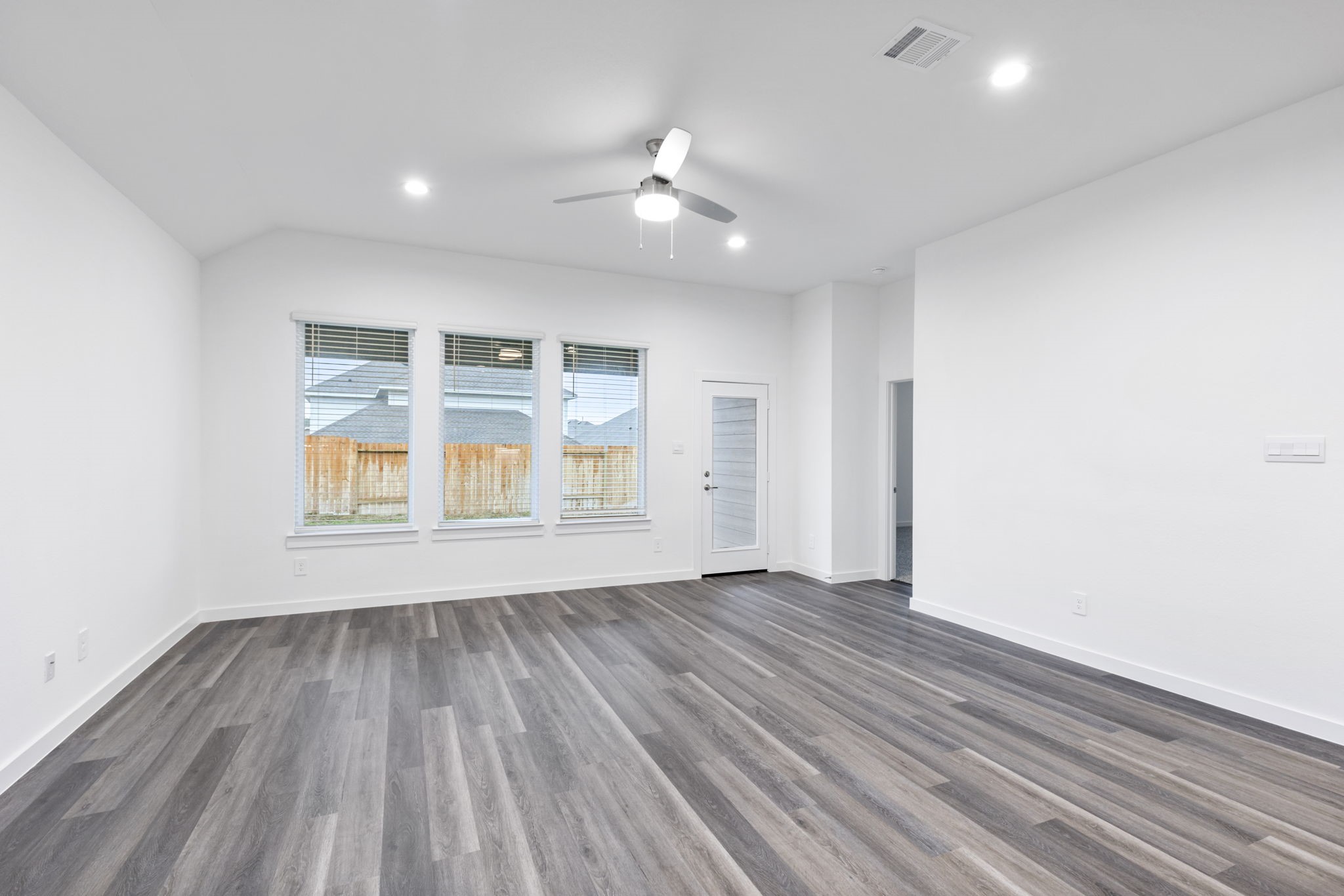 1589 Oakdale Crest Road Property Photo 14