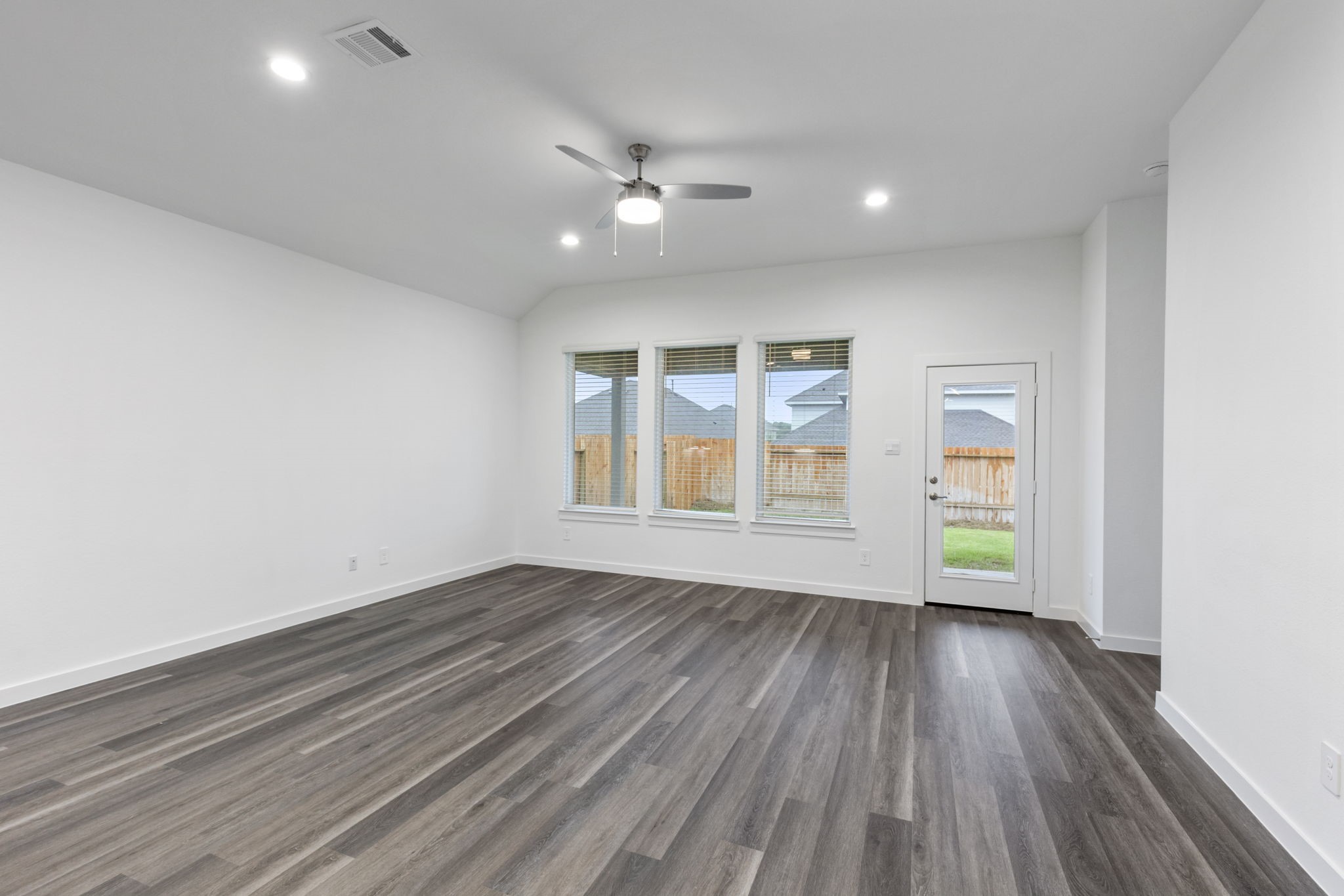 1589 Oakdale Crest Road Property Photo 15