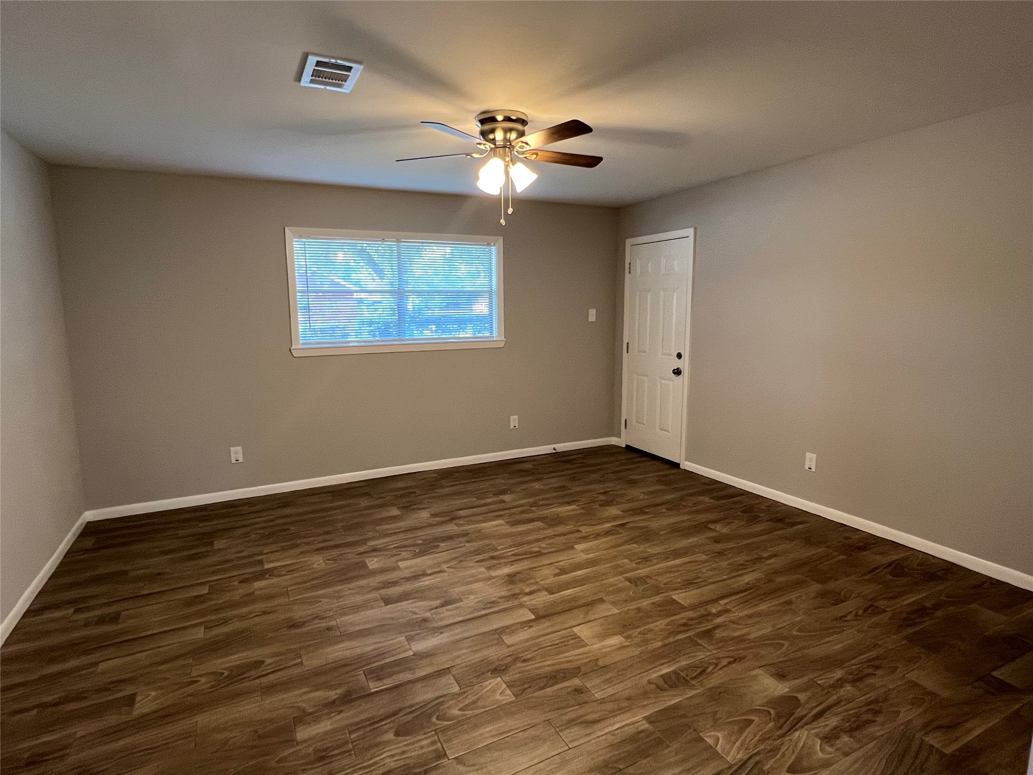10503 Homestead Road Property Photo 6