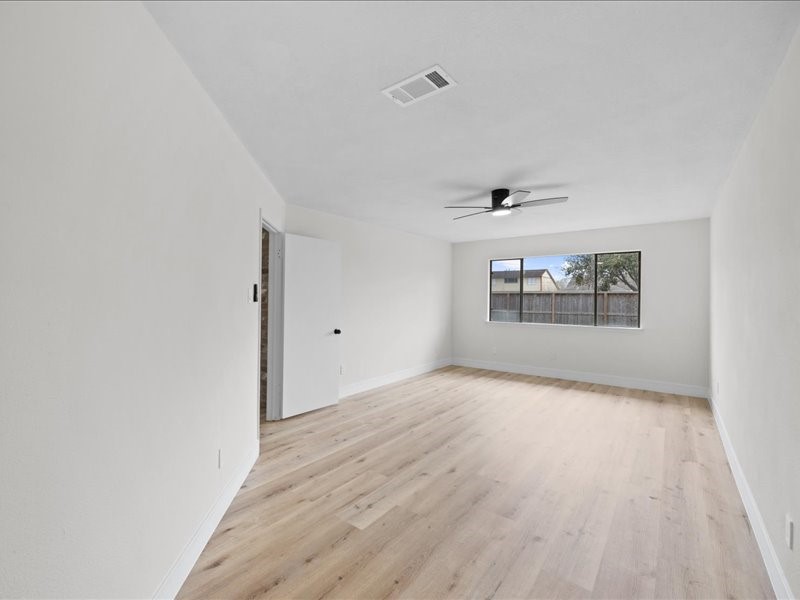 2314 Edgedale Drive Property Photo 21