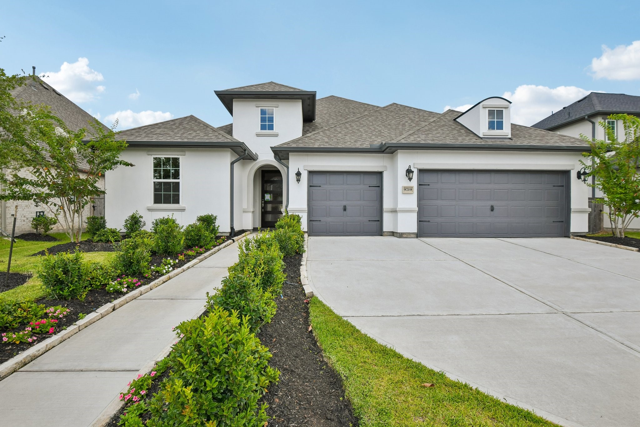 9719 Hunters Run Drive Property Photo