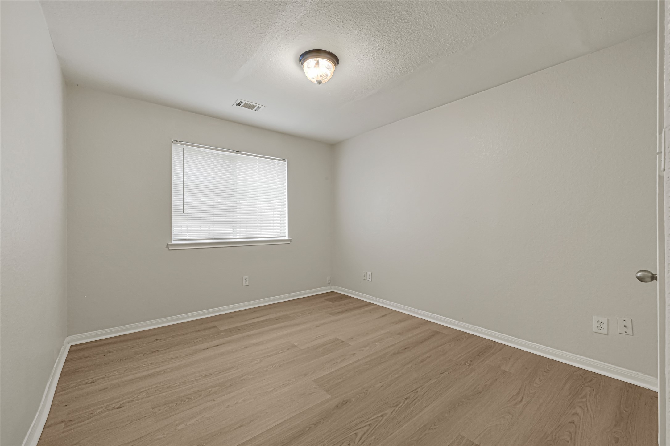 4014 Redwood Arbor Lane Property Photo 17