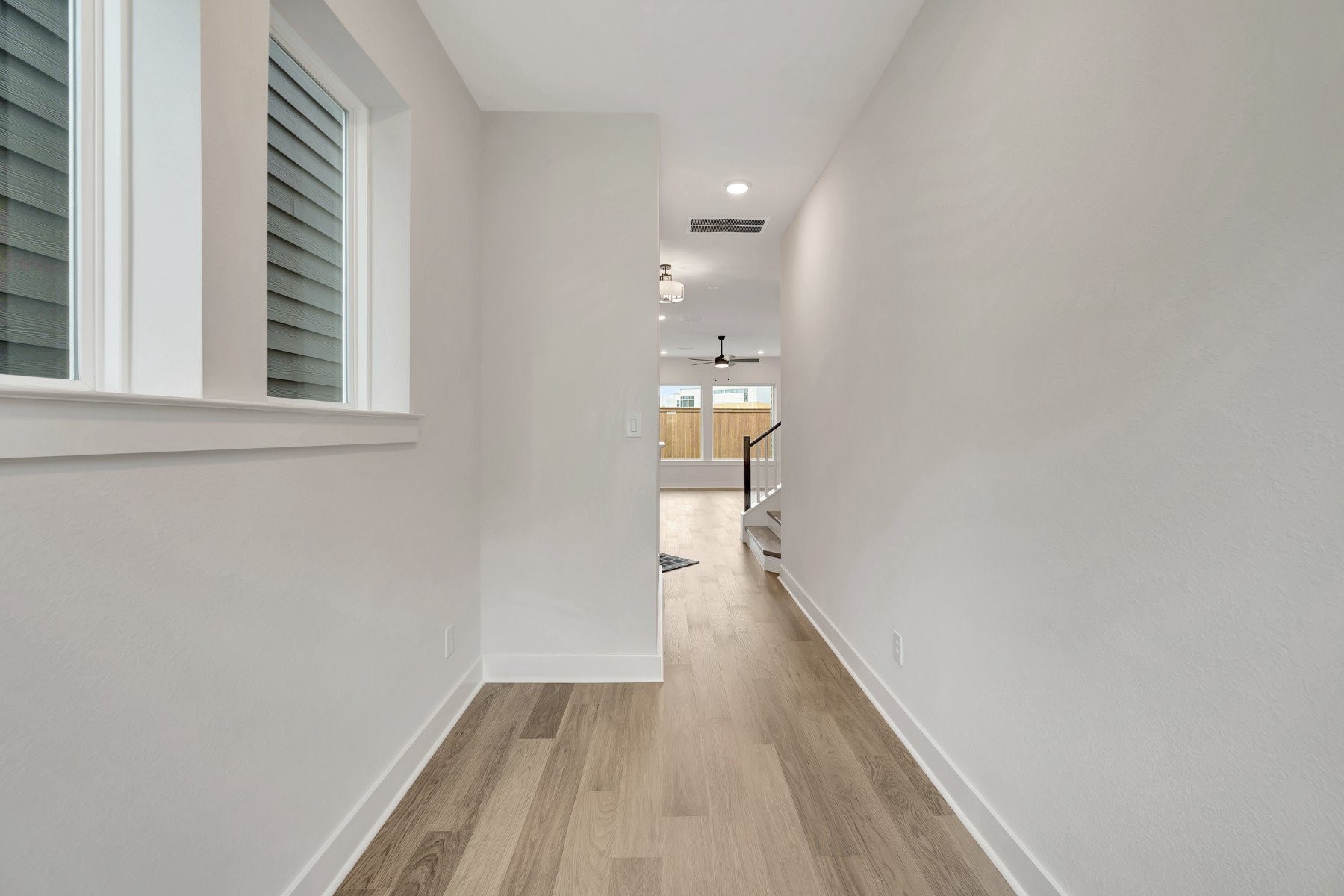 16021 Hayes Park Drive Property Photo 12