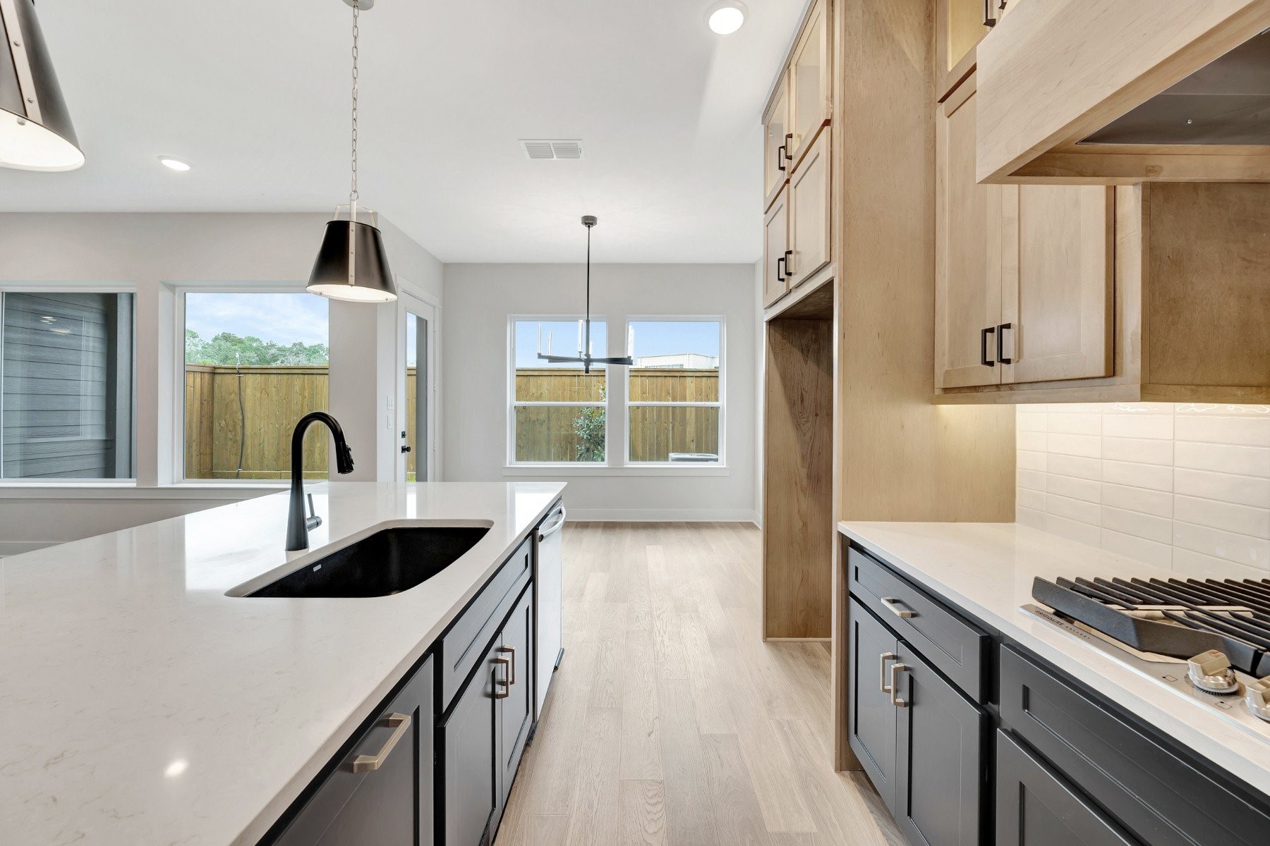 16021 Hayes Park Drive Property Photo 19