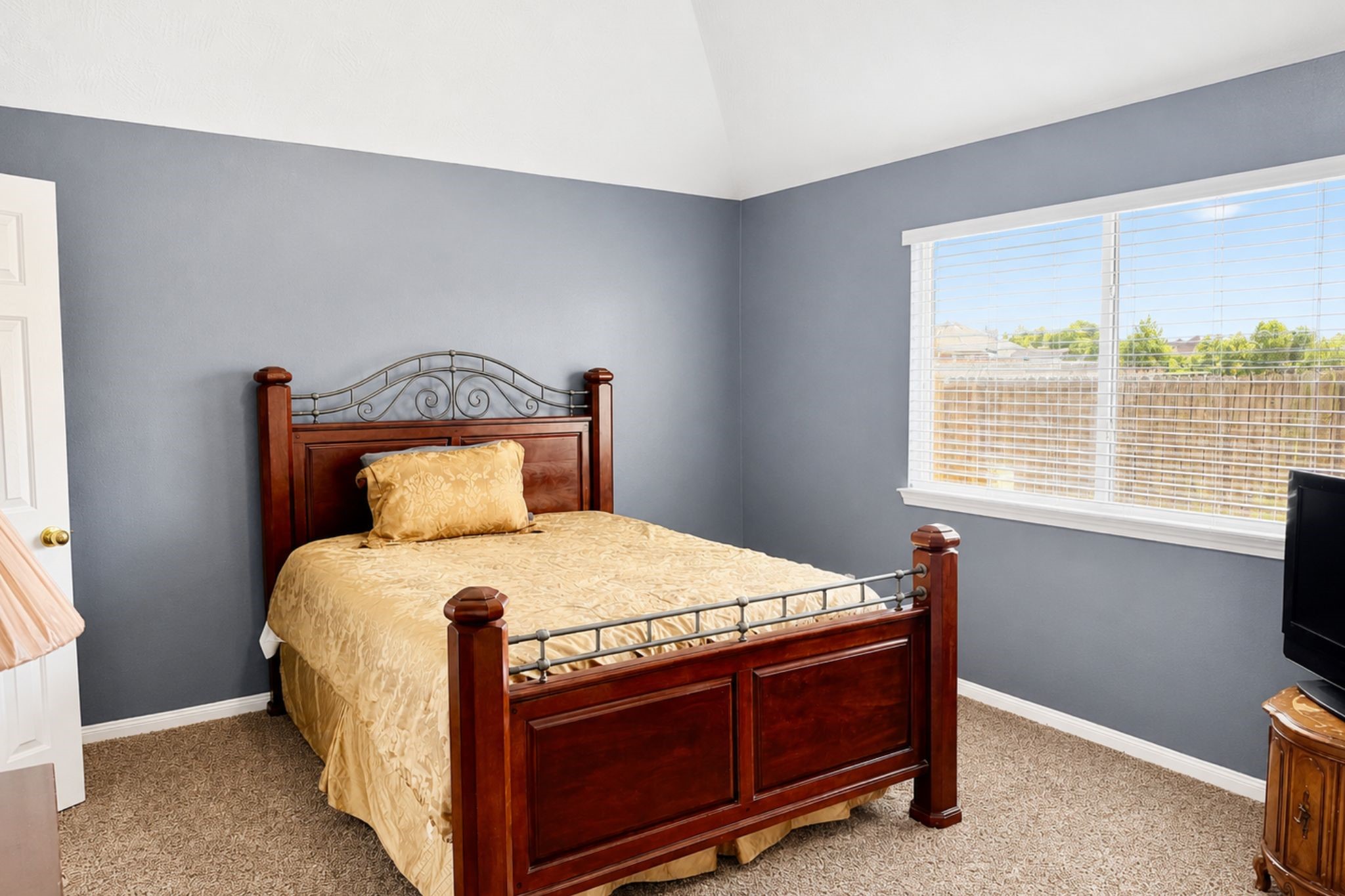 2403 Orchard Run Property Photo 8