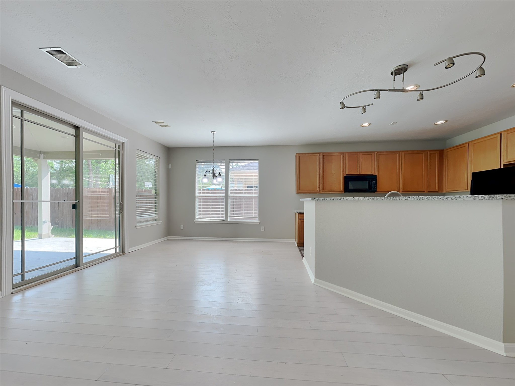 9443 Black Tooth Way Property Photo 8