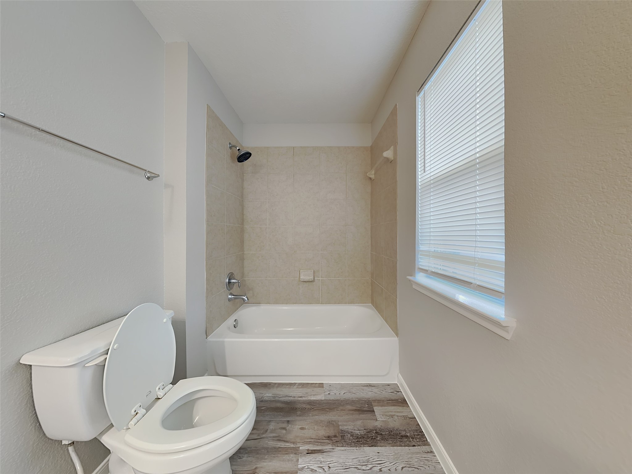 9443 Black Tooth Way Property Photo 17