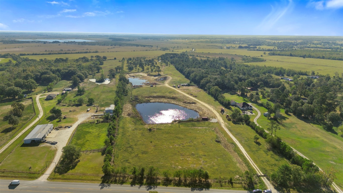 1624 Fm 563 Property Photo 2