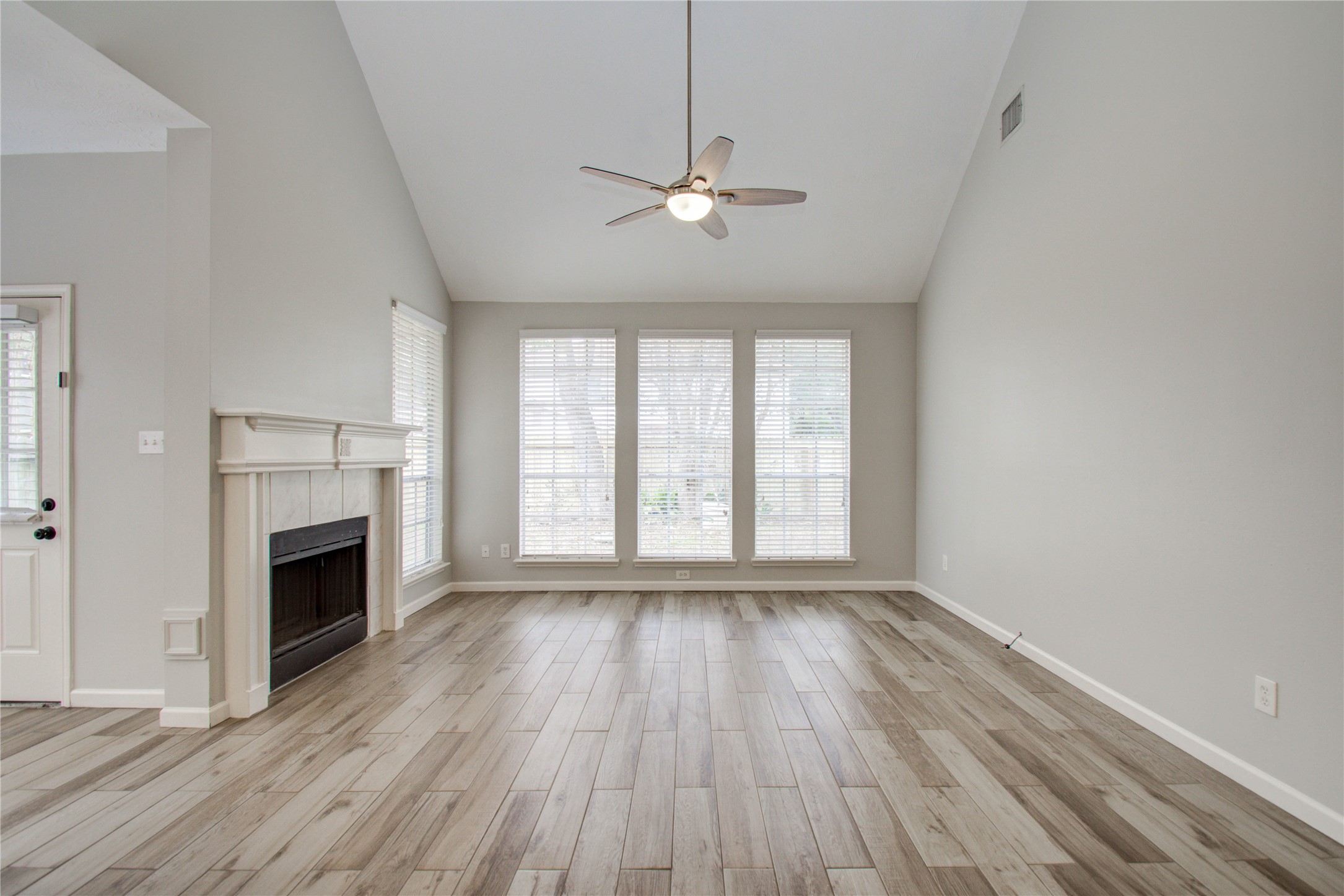 24302 Schivener House Lane Property Photo 6