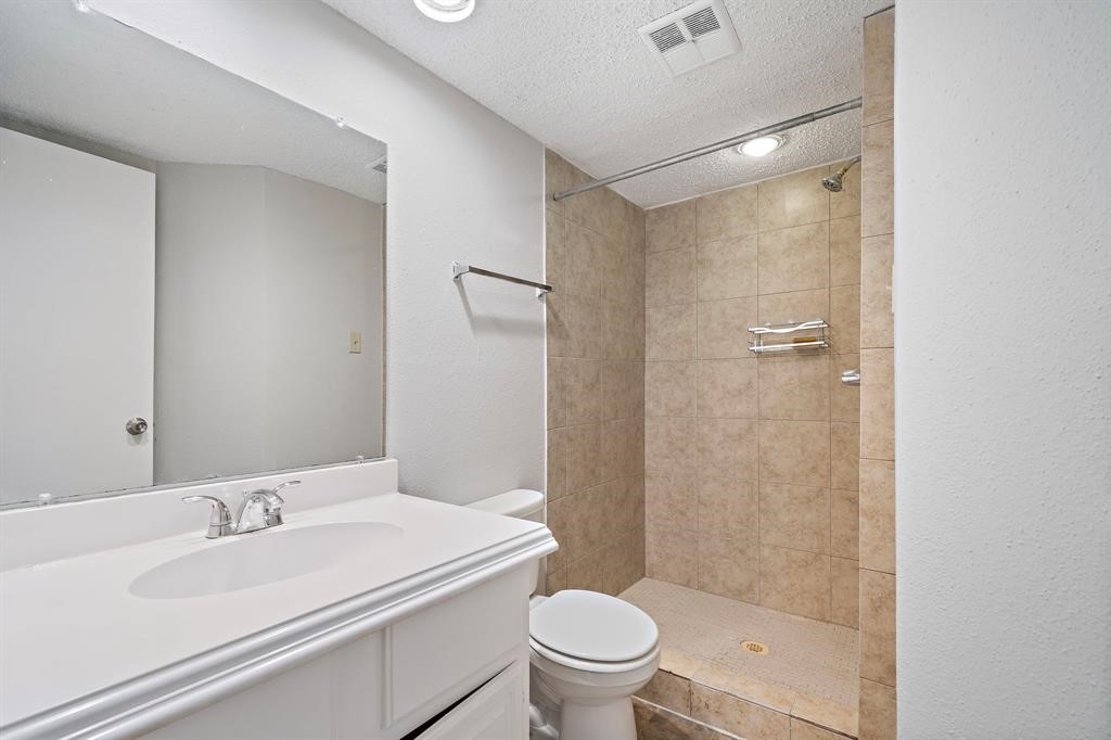 7700 Creekbend Drive 88 Property Photo 12