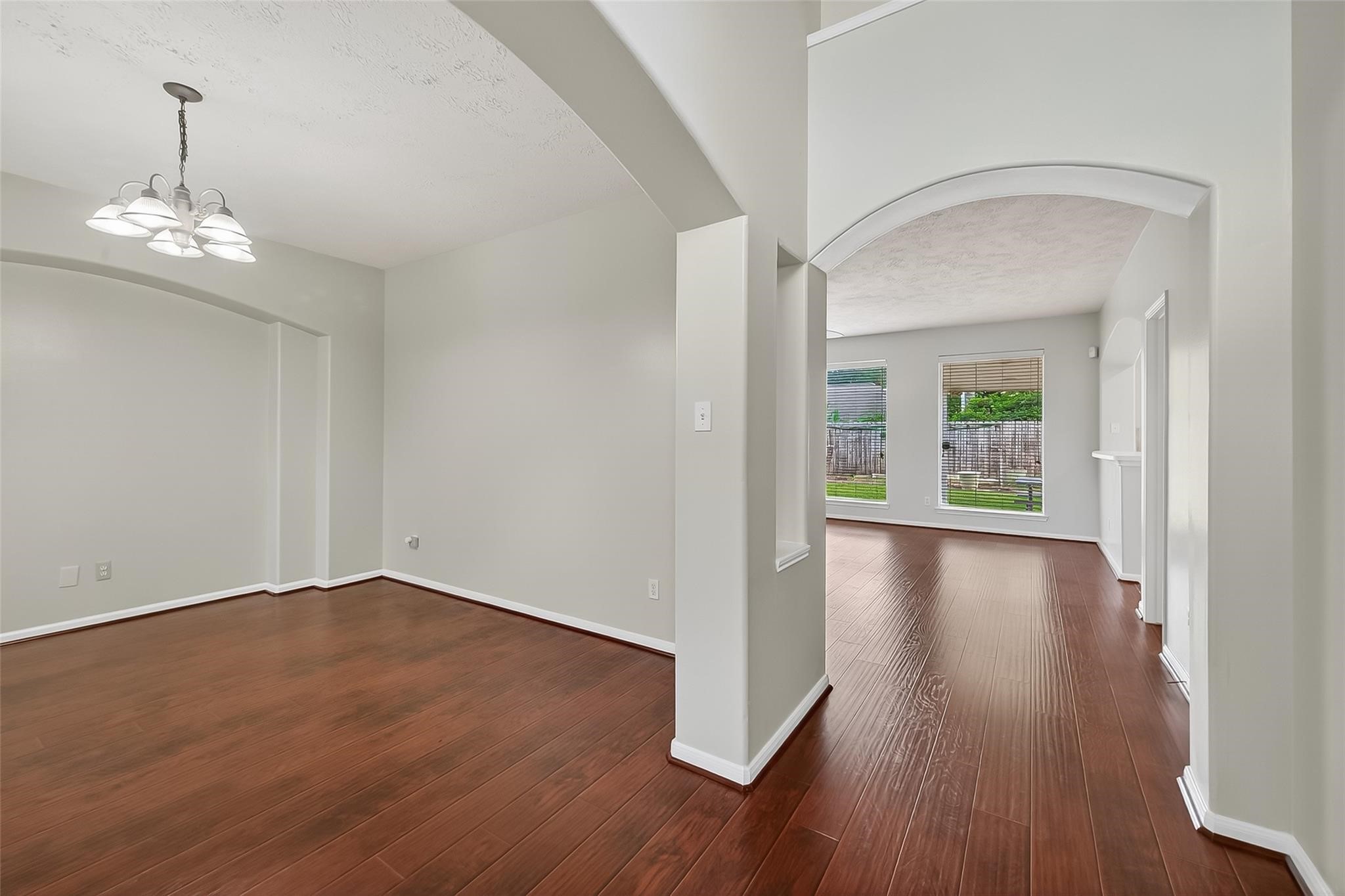 16642 Chinn Ridge Lane Property Photo 4