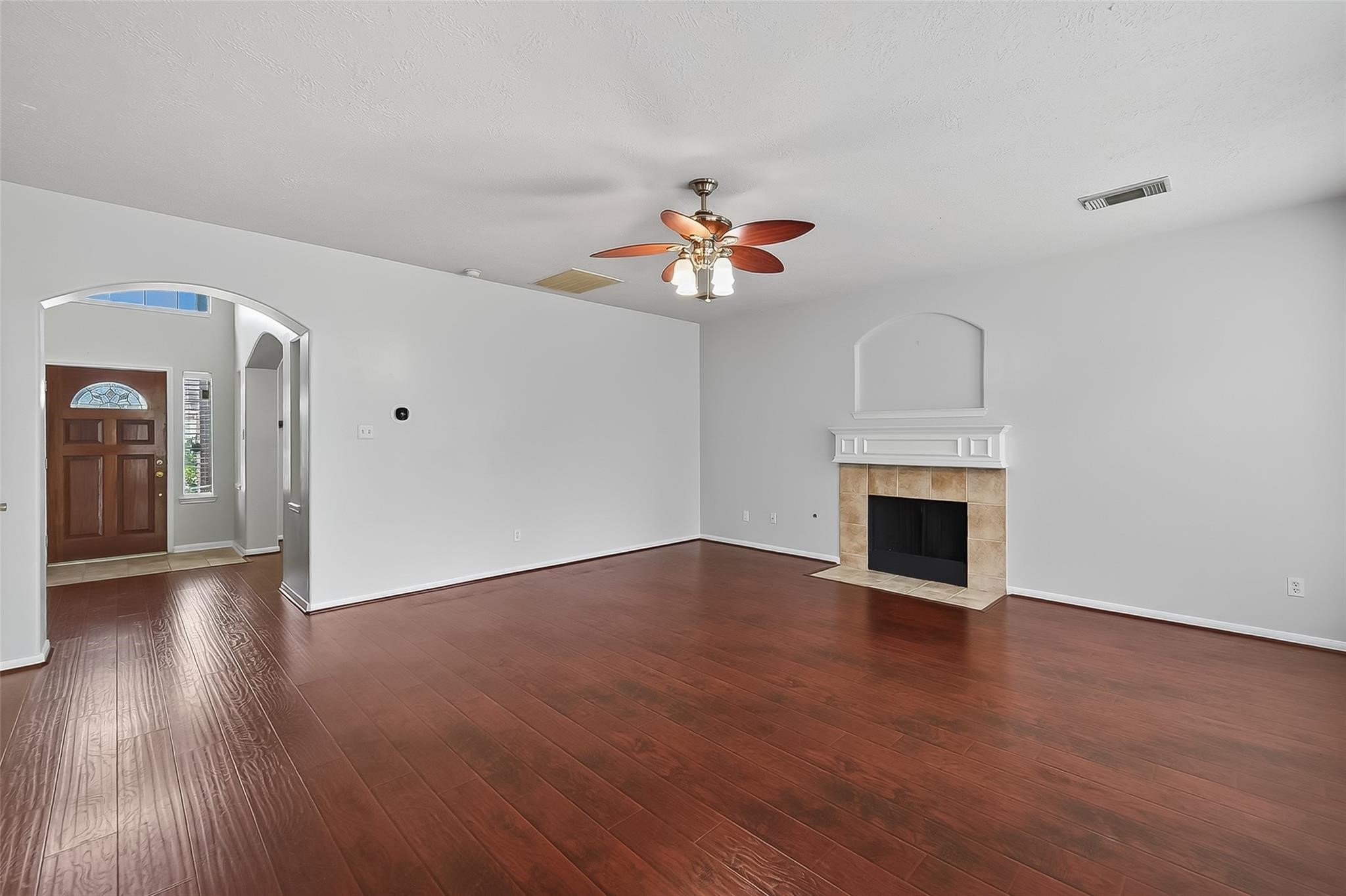 16642 Chinn Ridge Lane Property Photo 7