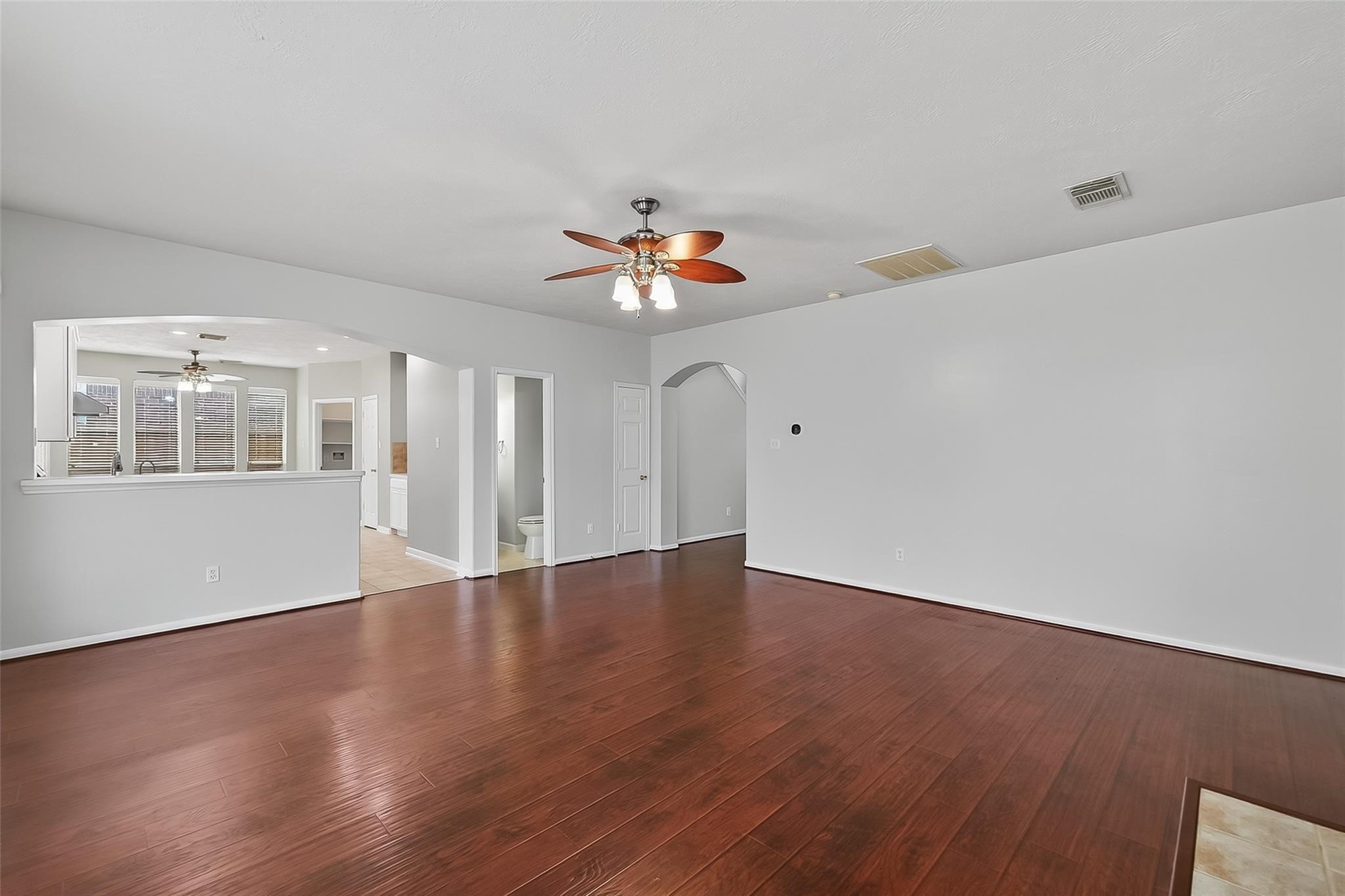 16642 Chinn Ridge Lane Property Photo 8